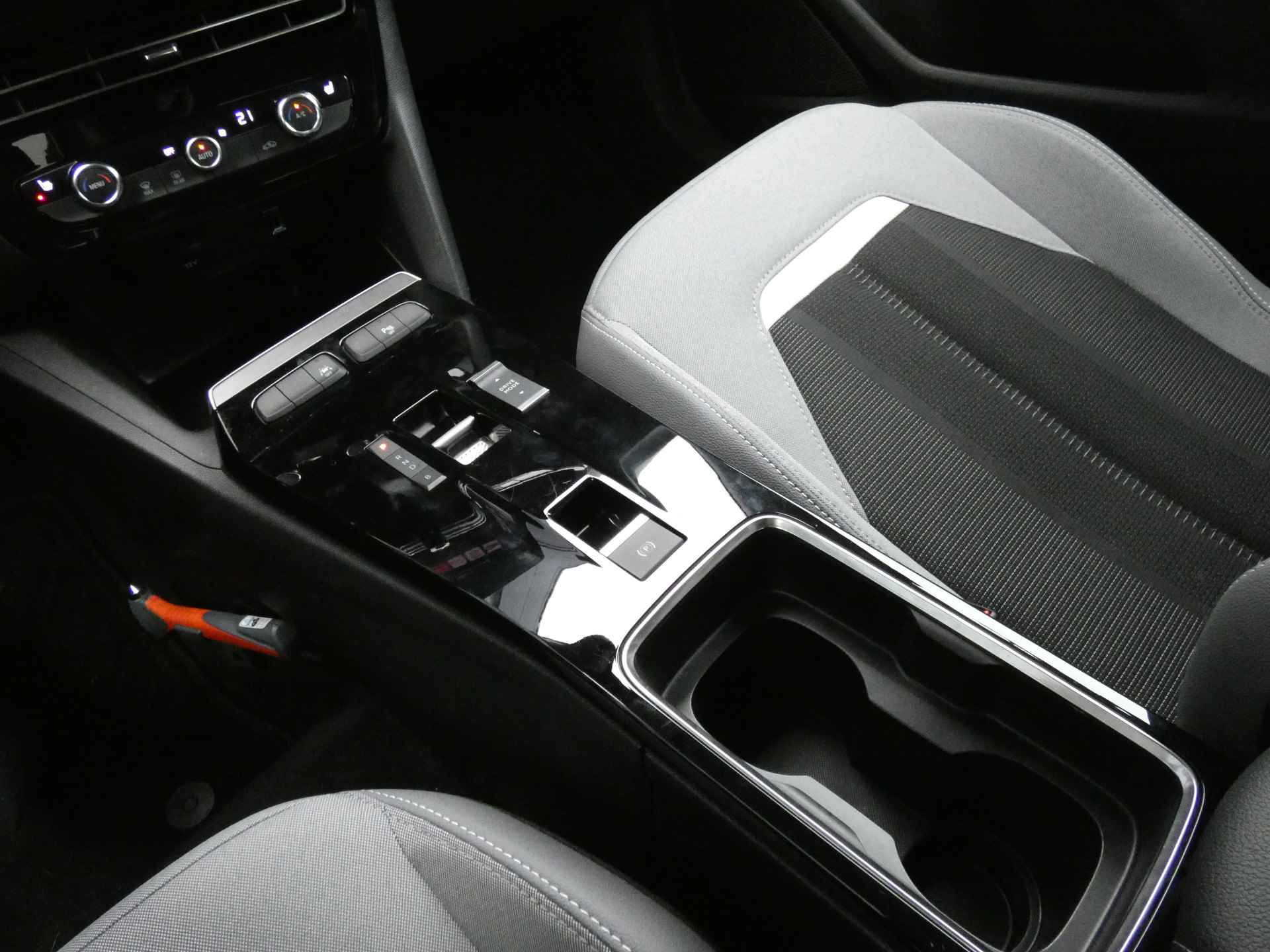 Opel Mokka Electric Level 5 50 kWh Navigatie| Apple Carplay| Camera - 26/45