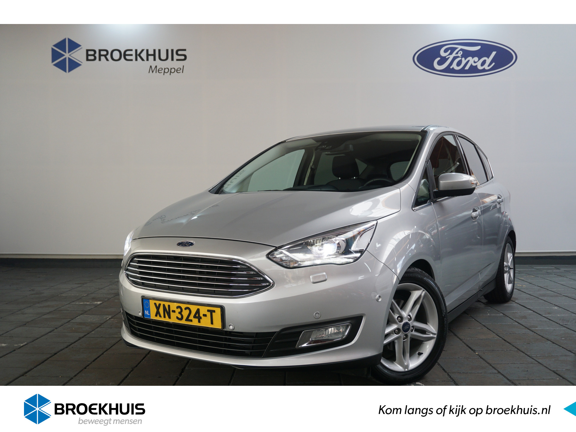 Ford C-MAX 1.0 Titanium | Trekhaak | Xenon | Stoel- en Stuurverwarming | Camera | Clima | Navi | 17 Inch |