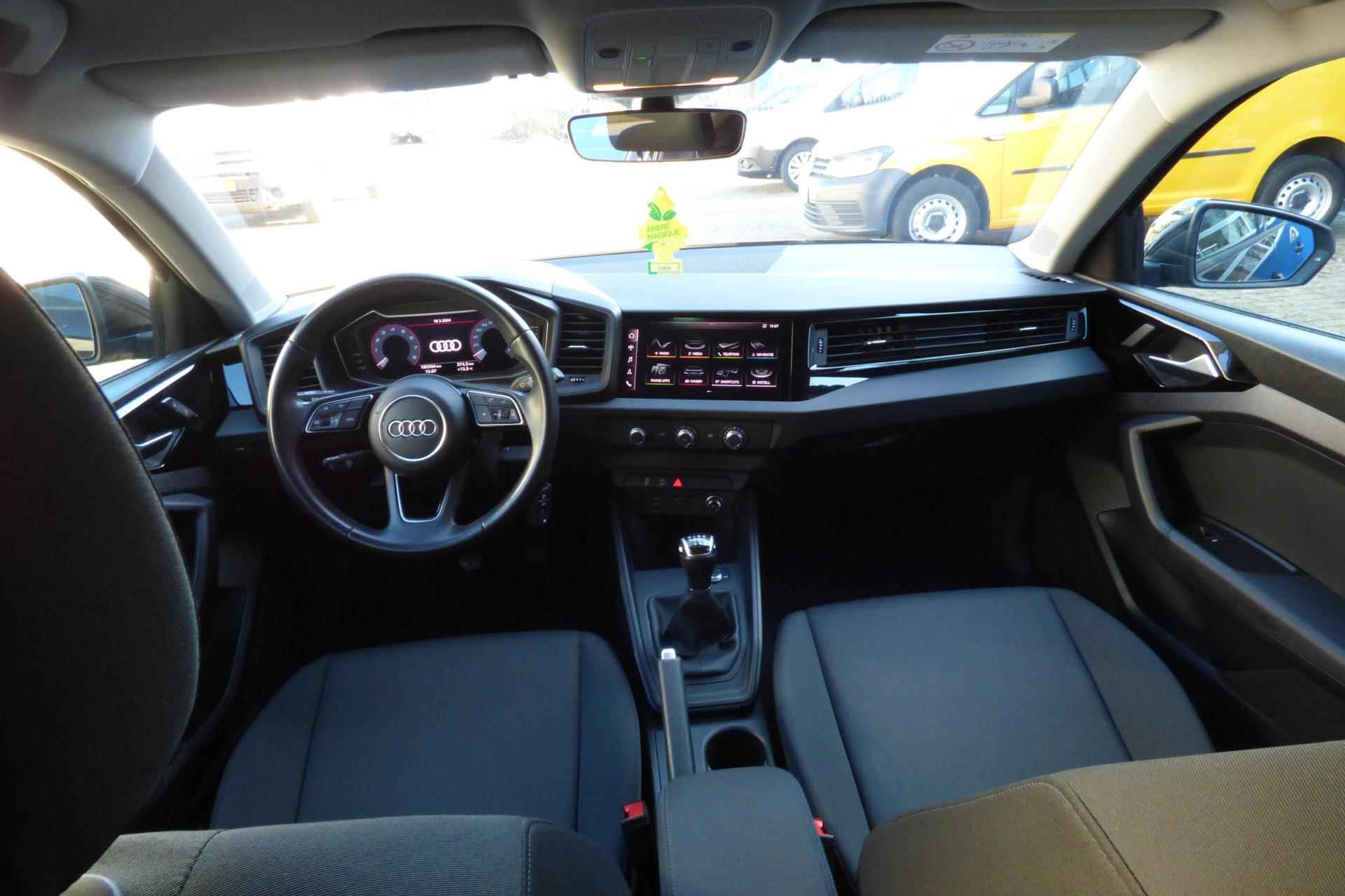 Audi A1 Sportback 30 TFSI S Line uitv. 17inch LM - 23/23