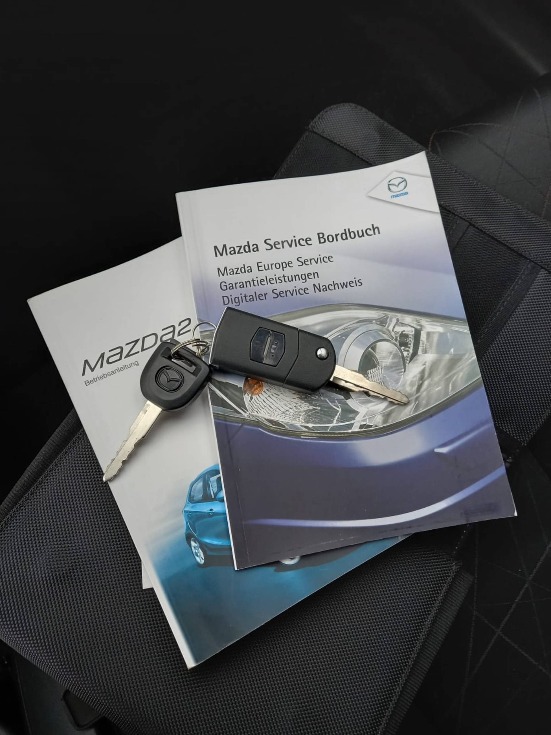 Mazda 2 1.3 Cool, Airco, Elektrische ramen, stuurwiel bediening, elektrische spiegels, Multimedia voorbereiding Nette auto incl. BOVAG garantie - 24/24