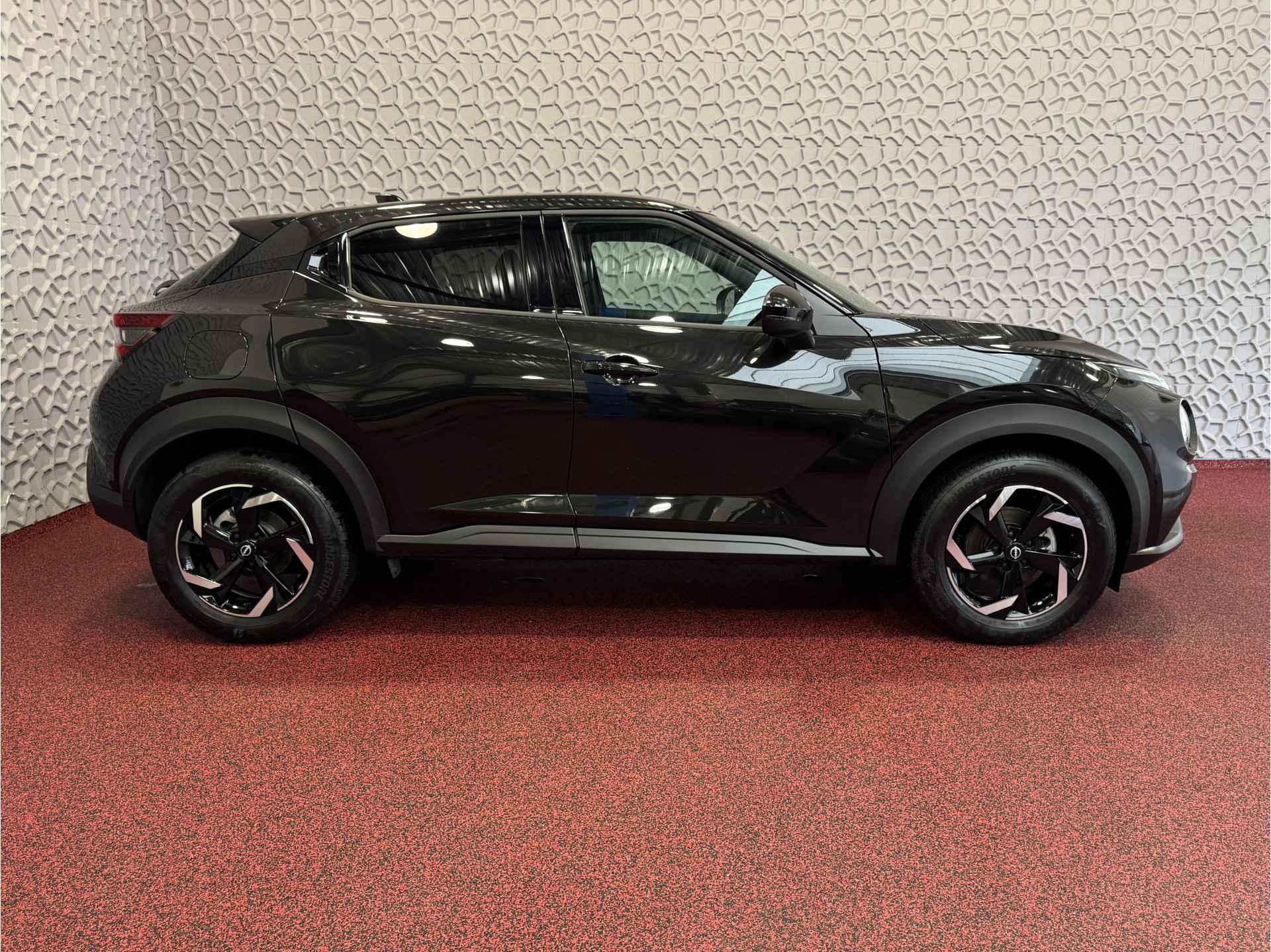 Nissan Juke N-DESIGN NAVI STOEL/STUUR.VERW. LED CAMERA KEYLESS LMV CARPLAY - 6/81