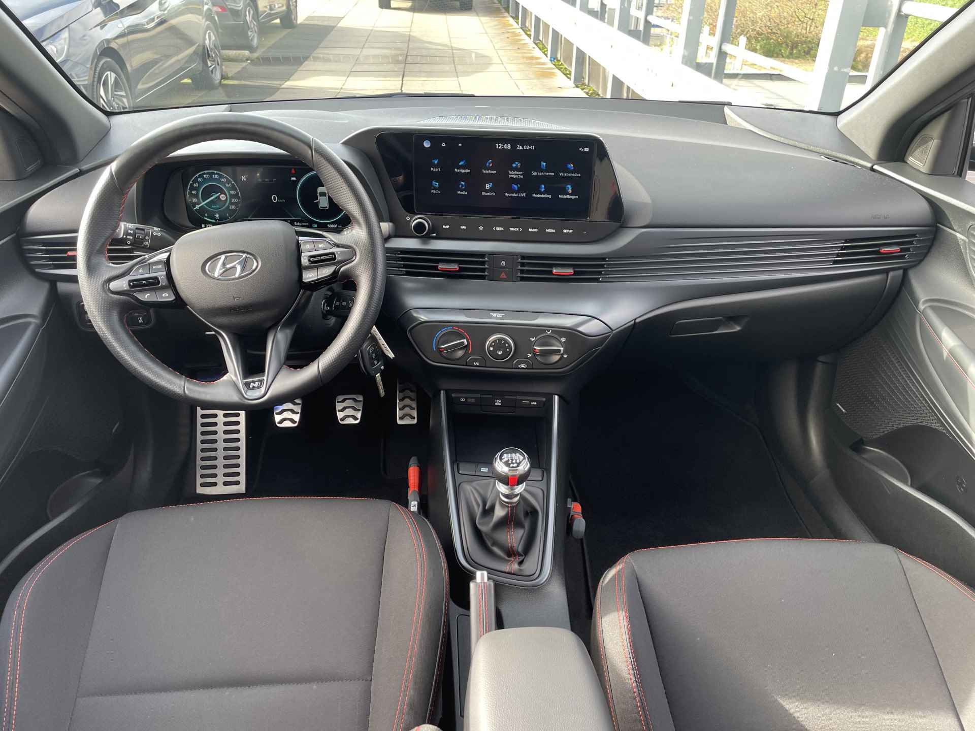 Hyundai i20 1.0 T-GDI N Line | Sportief Exterieur + Interieur | Navigatiesysteem | Lichtmetalen velgen | Rijklaarprijs! | - 14/37