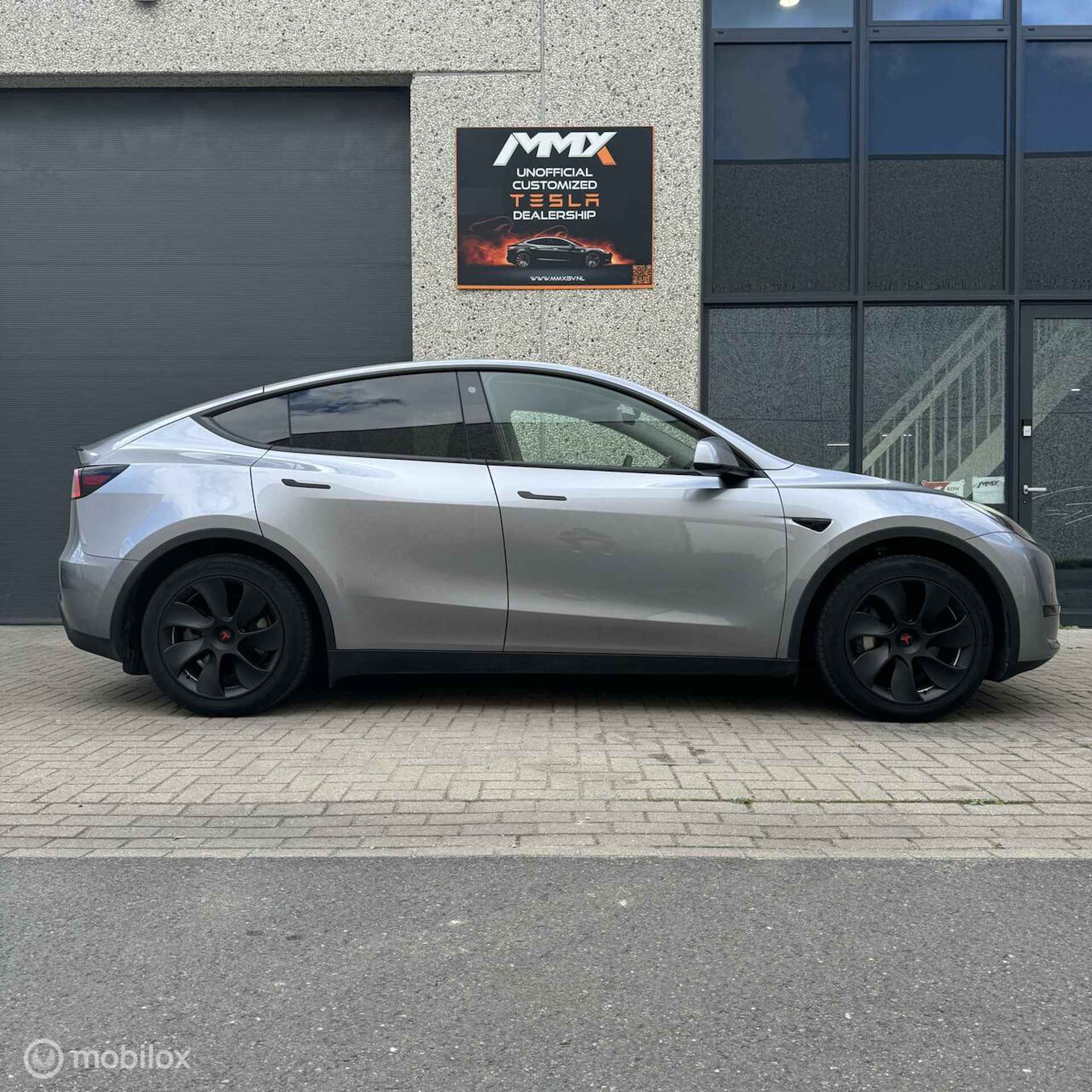 Tesla Model Y RWD MiG QUICKSILVER MMX PACK - 2/23