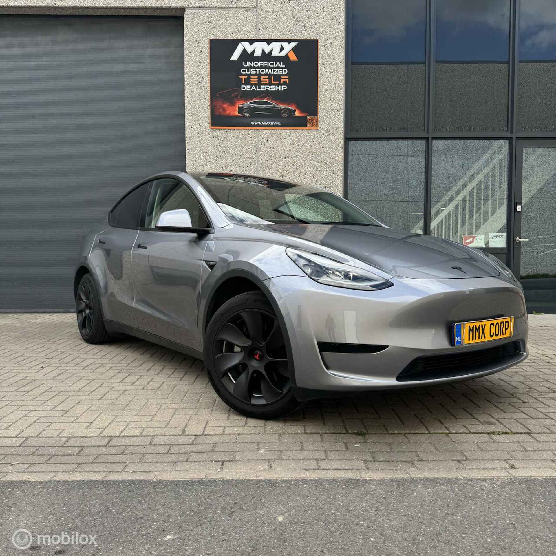 Tesla Model Y RWD MiG QUICKSILVER MMX PACK - 3/23