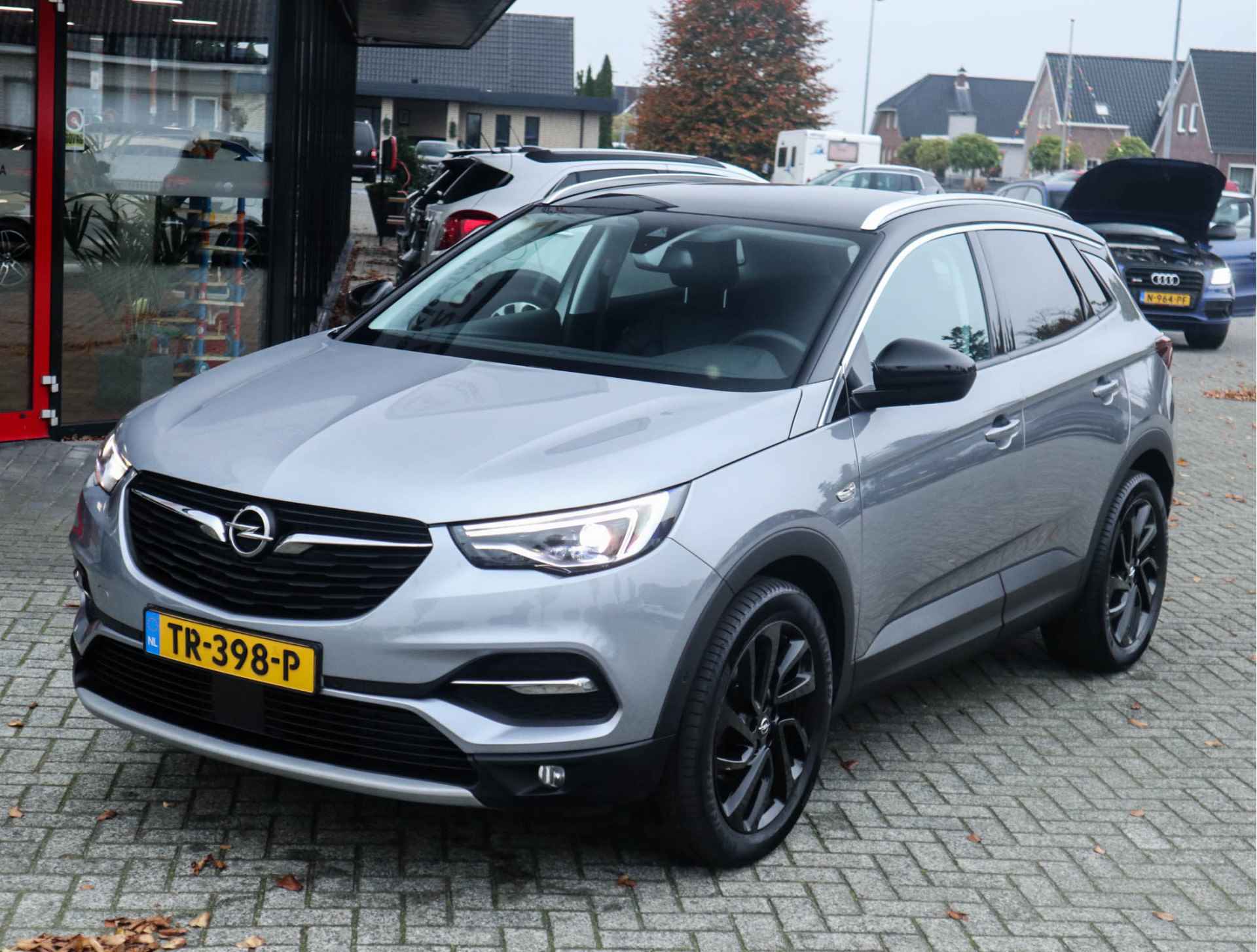 Opel Grandland X 1.5 CDTi Business Executive Leder/AppleCarPlay/Automaat - 25/38