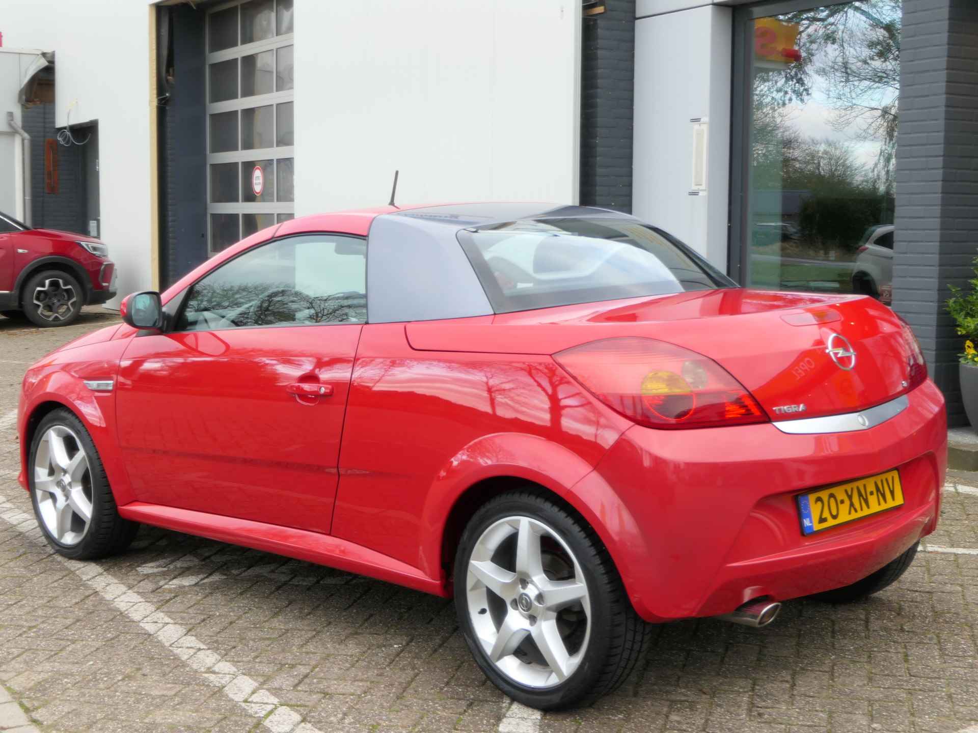 Opel Tigra TwinTop 1.8 16V 125pk Sport | Leder | Airco | Stoelverw. | 17" LMV - 5/24