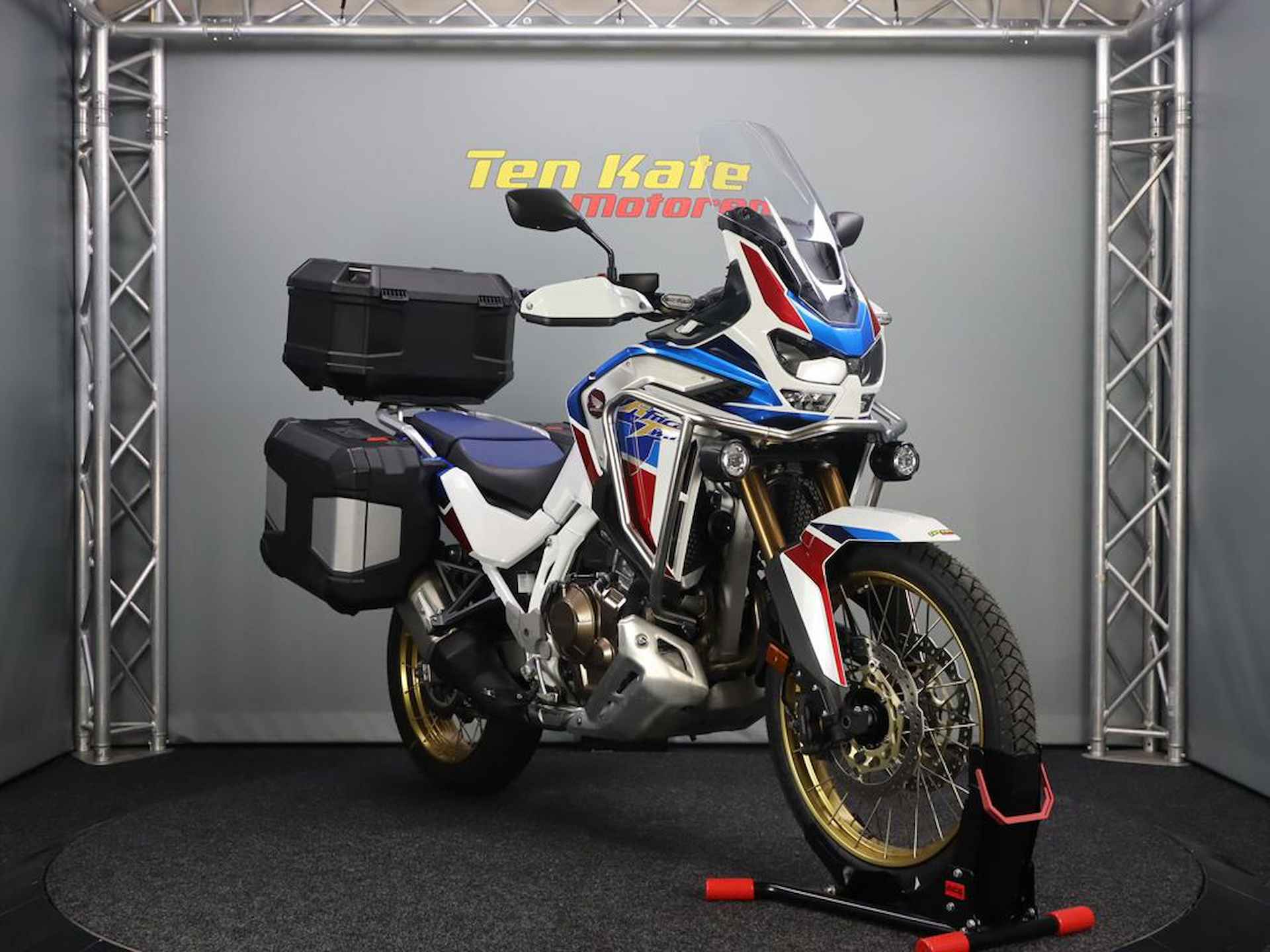 Honda CRF 1100 L Africa Twin Adventure Sports - 2/13