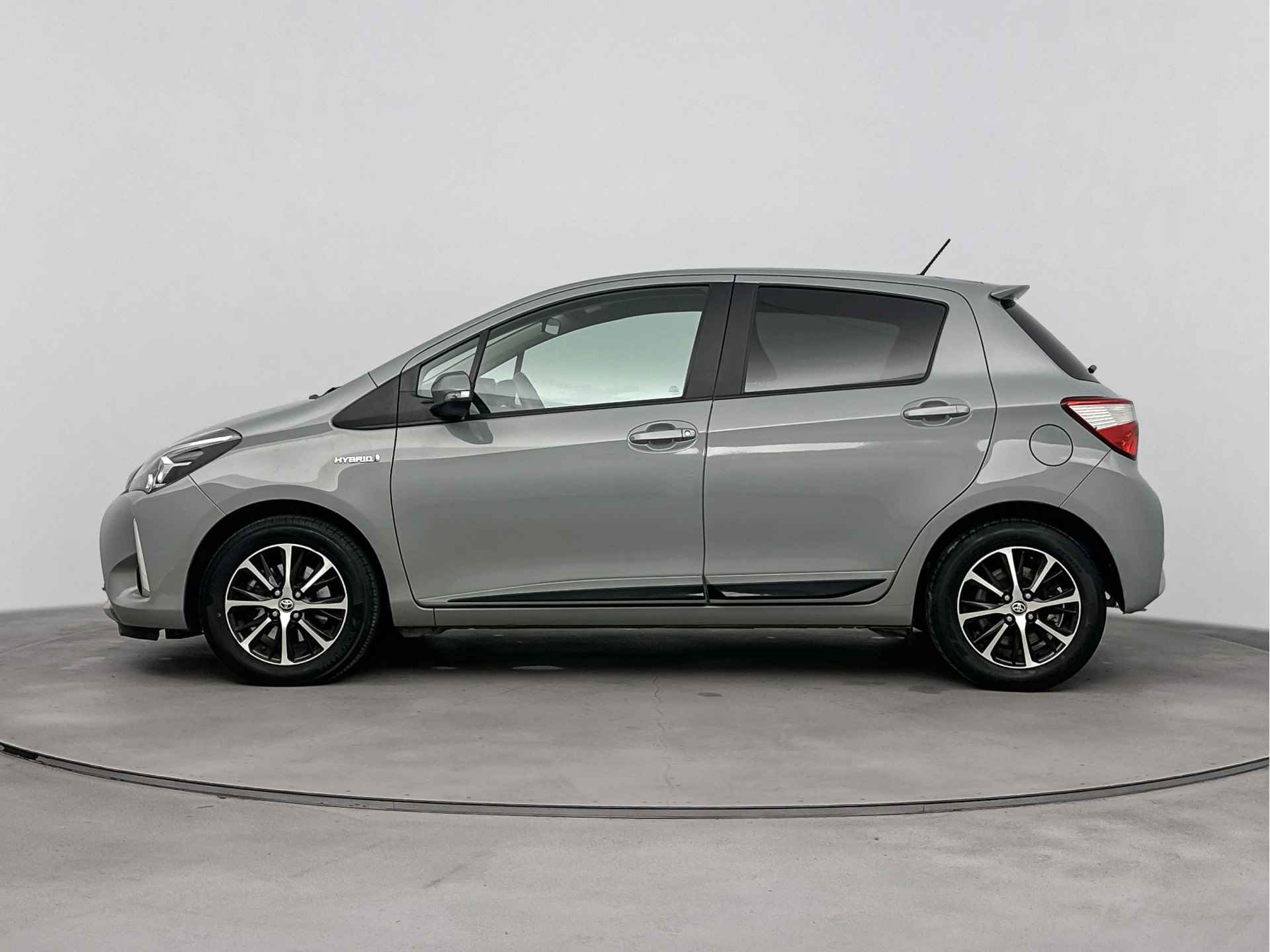 Toyota Yaris 1.5 Hybrid Design Sport | Climate Control | LM velgen | - 4/39