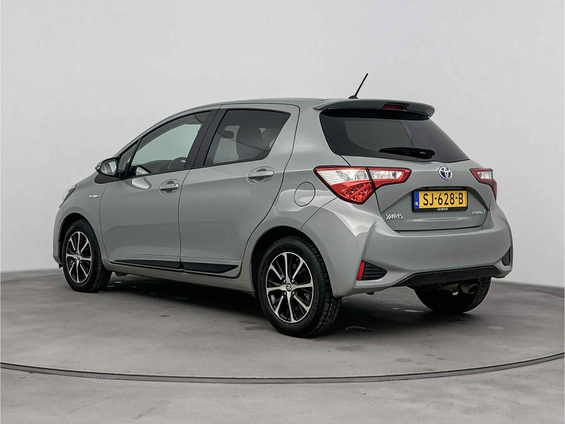 Toyota Yaris 1.5 Hybrid Design Sport | Climate Control | LM velgen | - 15/39