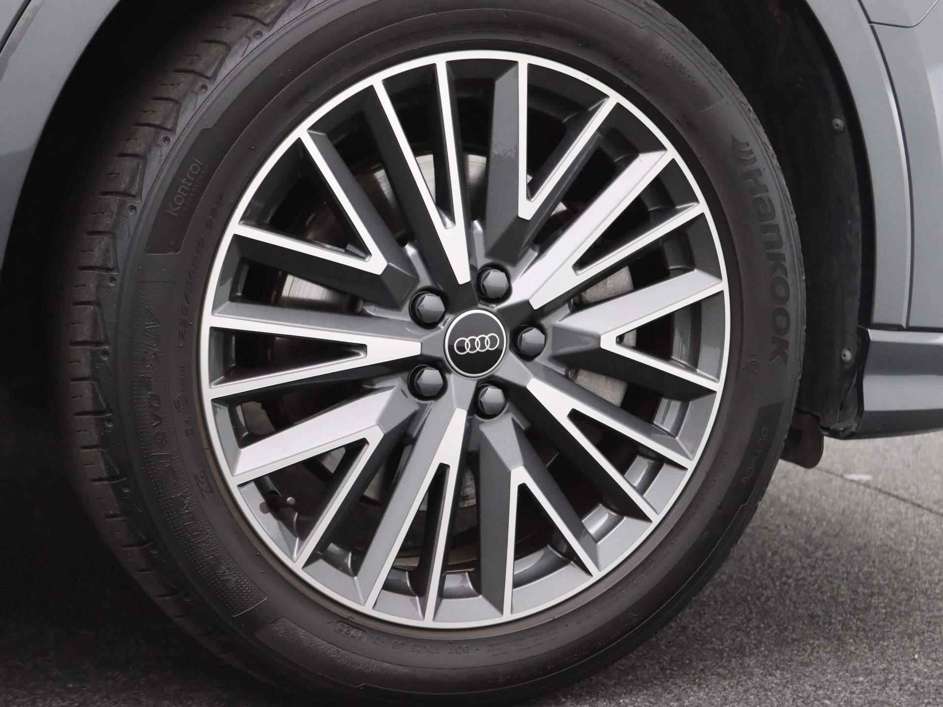 Audi Q3 45 TFSI e S edition 245PK S-Tronic Full led, adaptive cruise, side assist, lane assist, schuif-kanteldak, stoelverwarming, elek. achterklep, 19" lichtmetaal, S-line - 16/53