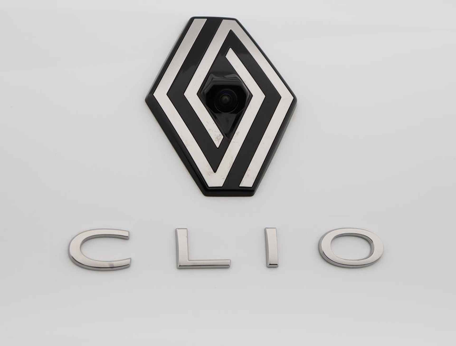 Renault Clio 1.6 E-Tech Full Hybrid 145 techno - 32/48
