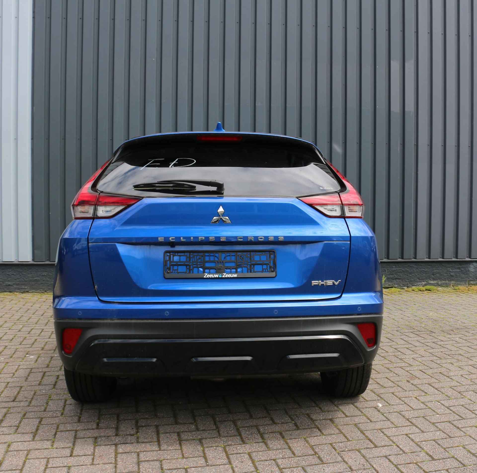 Mitsubishi Eclipse Cross 2.4 PHEV Black Edition | € 8000,- VOORRAAD KORTING | AUTOMAAT | BLINDSPOT | NOODREMSYSTEEM | 4X4 | 360 GRADEN CAMERA | STOEL & STUURVERWARING | - 8/25