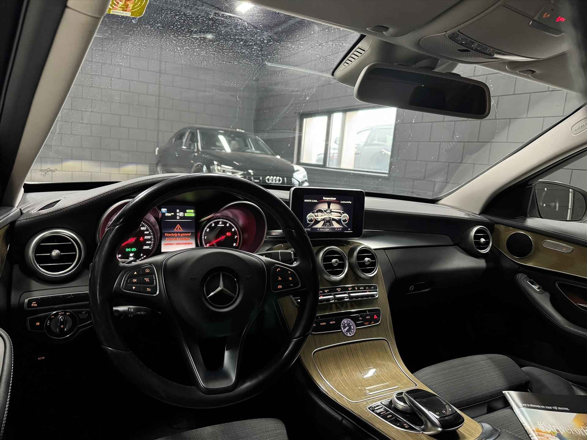 Mercedes C-Klasse Estate C350 e PLUG-IN HYBRID 279pk 7G-TRONIC Lease Edition Exclusive - 17/31