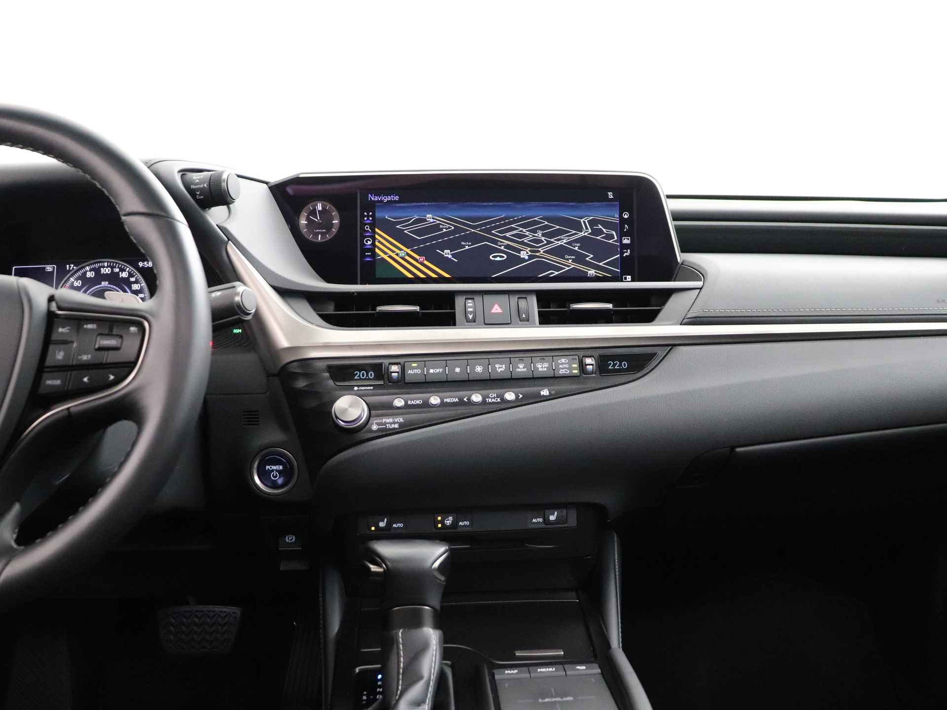 Lexus ES 300h Preference Line | Lexus Premium Navigatie | Stoel- en stuurwielverwarming | Apple Carplay/ Android Auto | - 7/50
