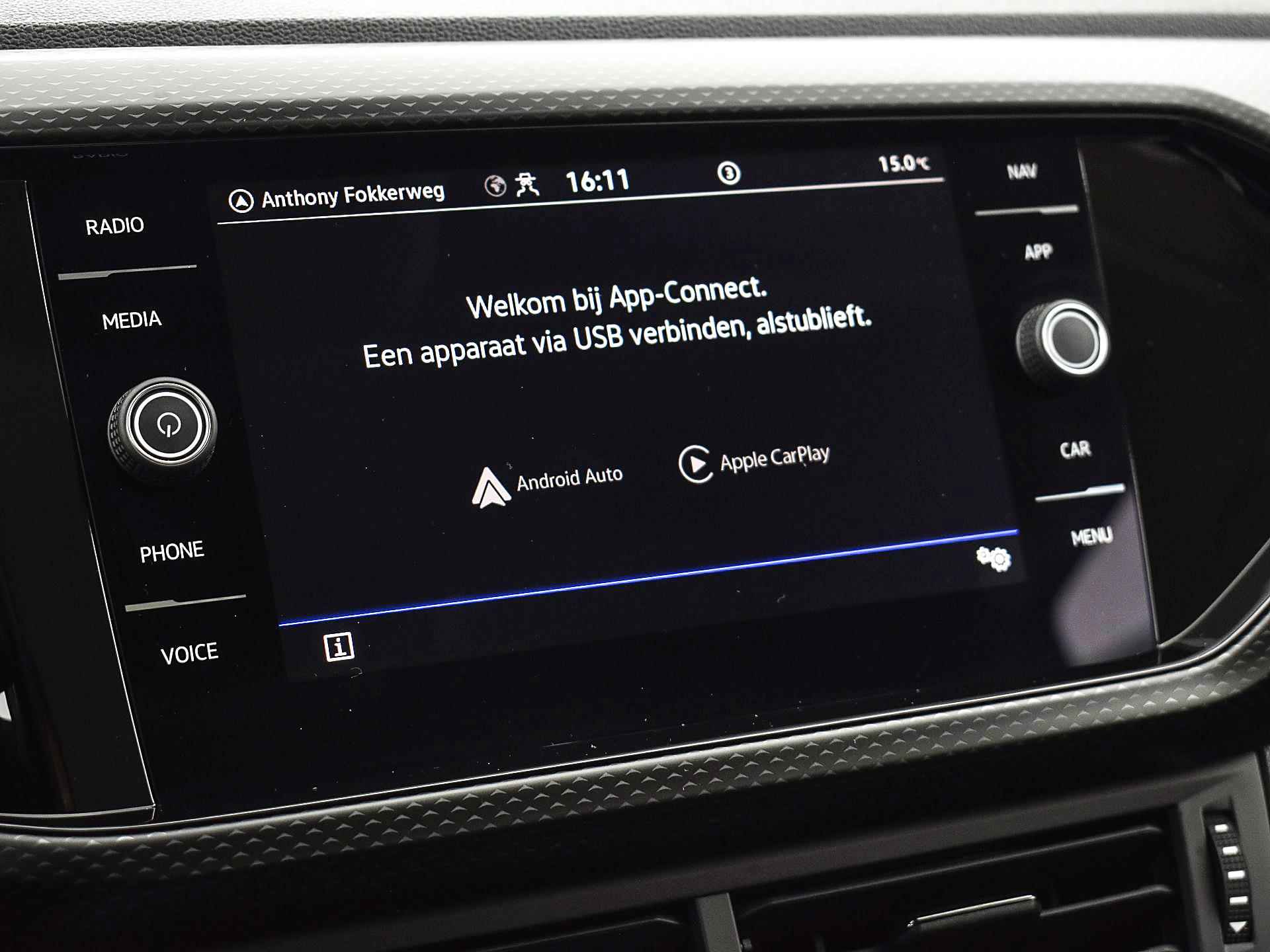 Volkswagen T-Cross 1.0 Tsi 110pk DSG Life | ACC | Airco | P-Sensoren | App-Connect | Navigatie | DAB | 16'' Inch | Garantie t/m 08-11-2027 of 100.000km - 26/27