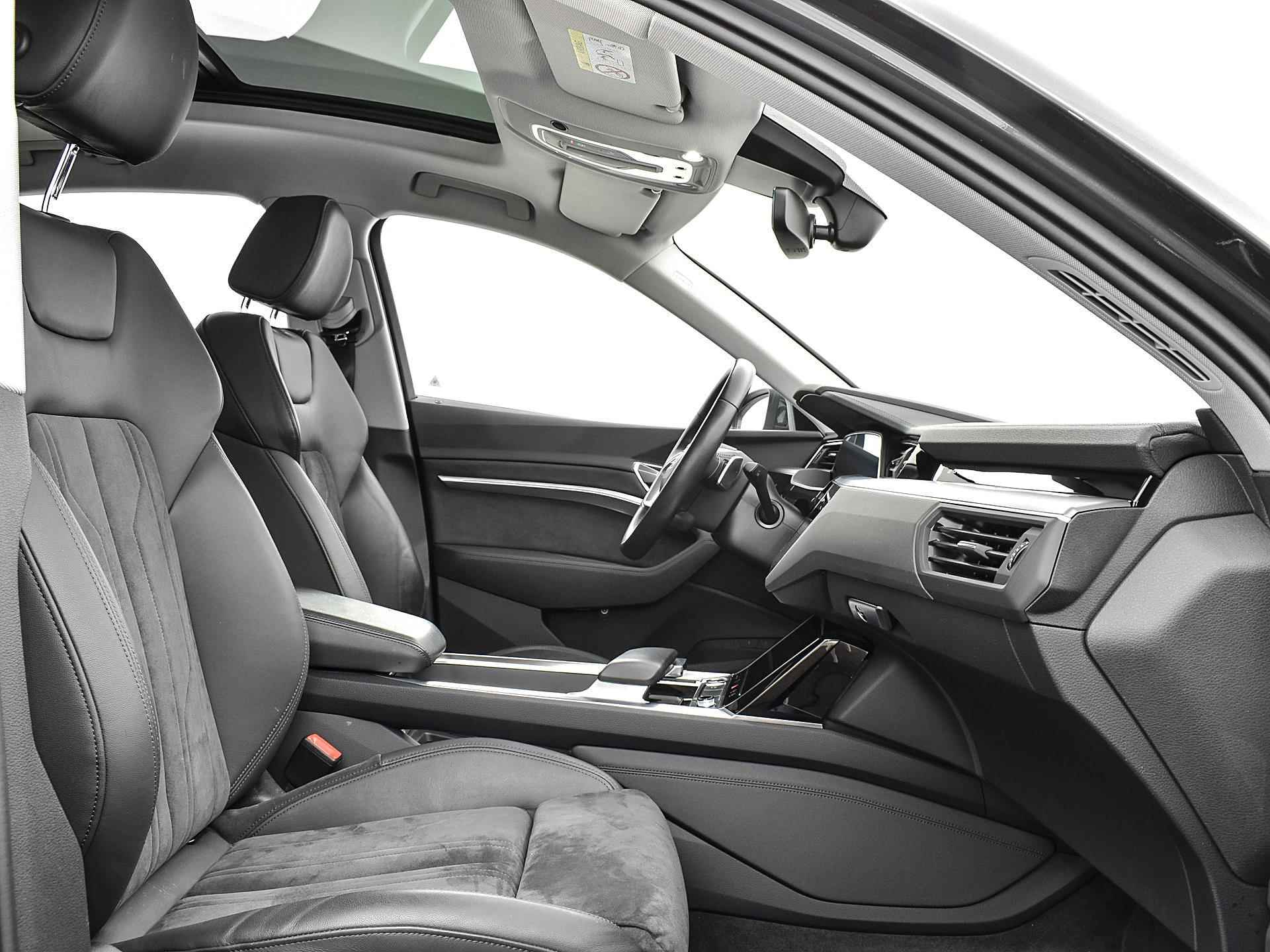 Audi e-tron Sportback 55 quattro Business edition Plus 95 kWh | Sportstoelen | Leder-Alcantara | Panoramadak | Side-Assist | 360 Camera's | - 10/31