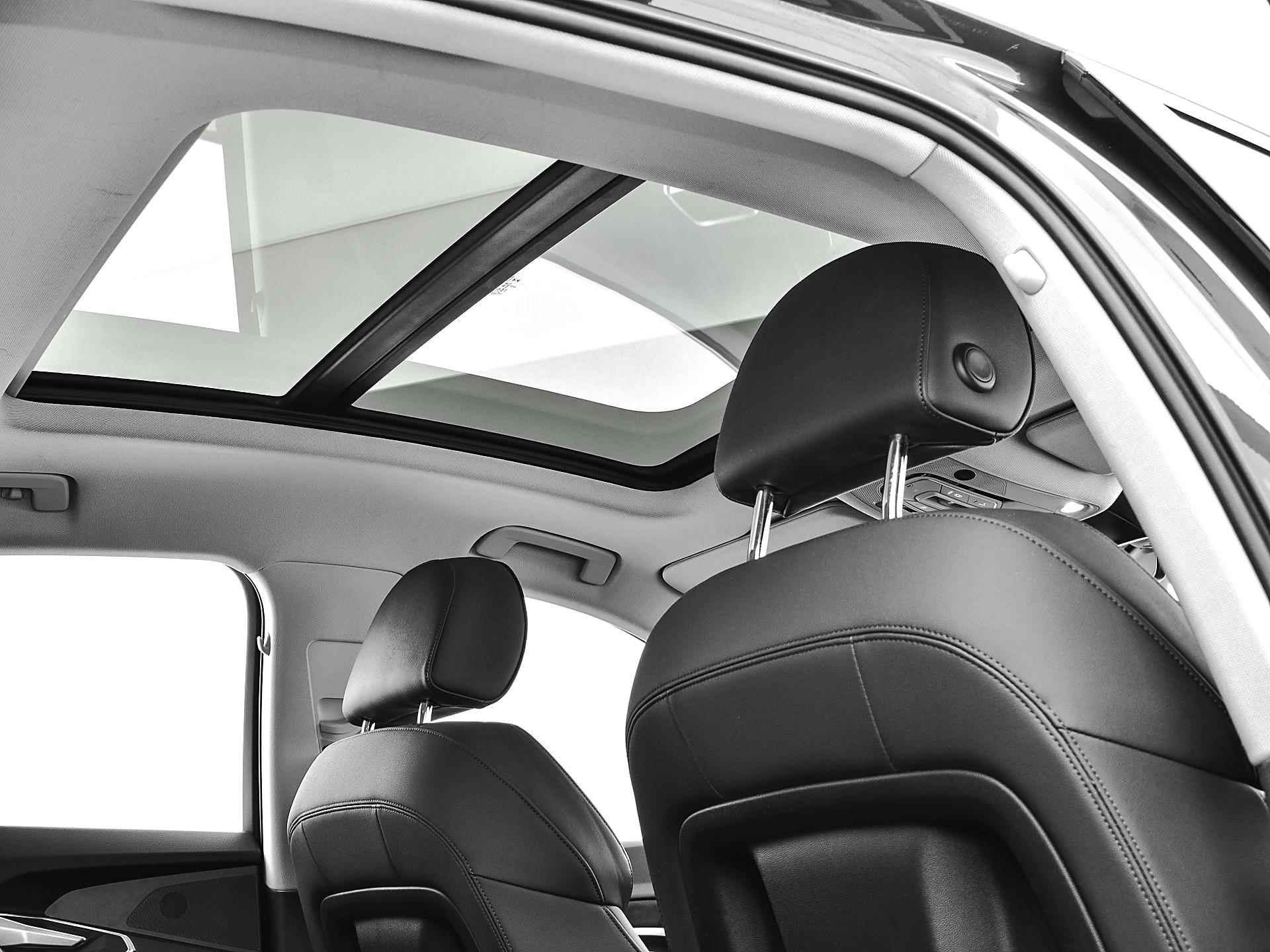 Audi e-tron Sportback 55 quattro Business edition Plus 95 kWh | Sportstoelen | Leder-Alcantara | Panoramadak | Side-Assist | 360 Camera's | - 13/31