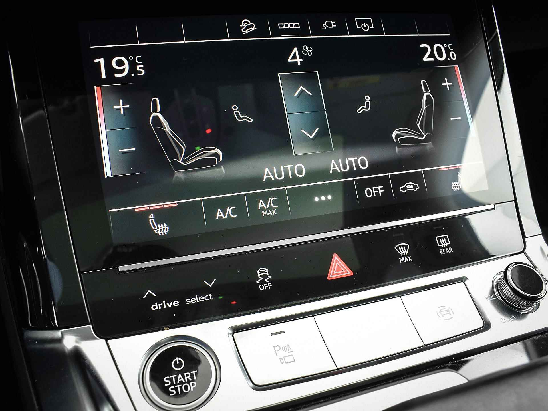 Audi e-tron Sportback 55 quattro Business edition Plus 95 kWh | Sportstoelen | Leder-Alcantara | Panoramadak | Side-Assist | 360 Camera's | - 30/31