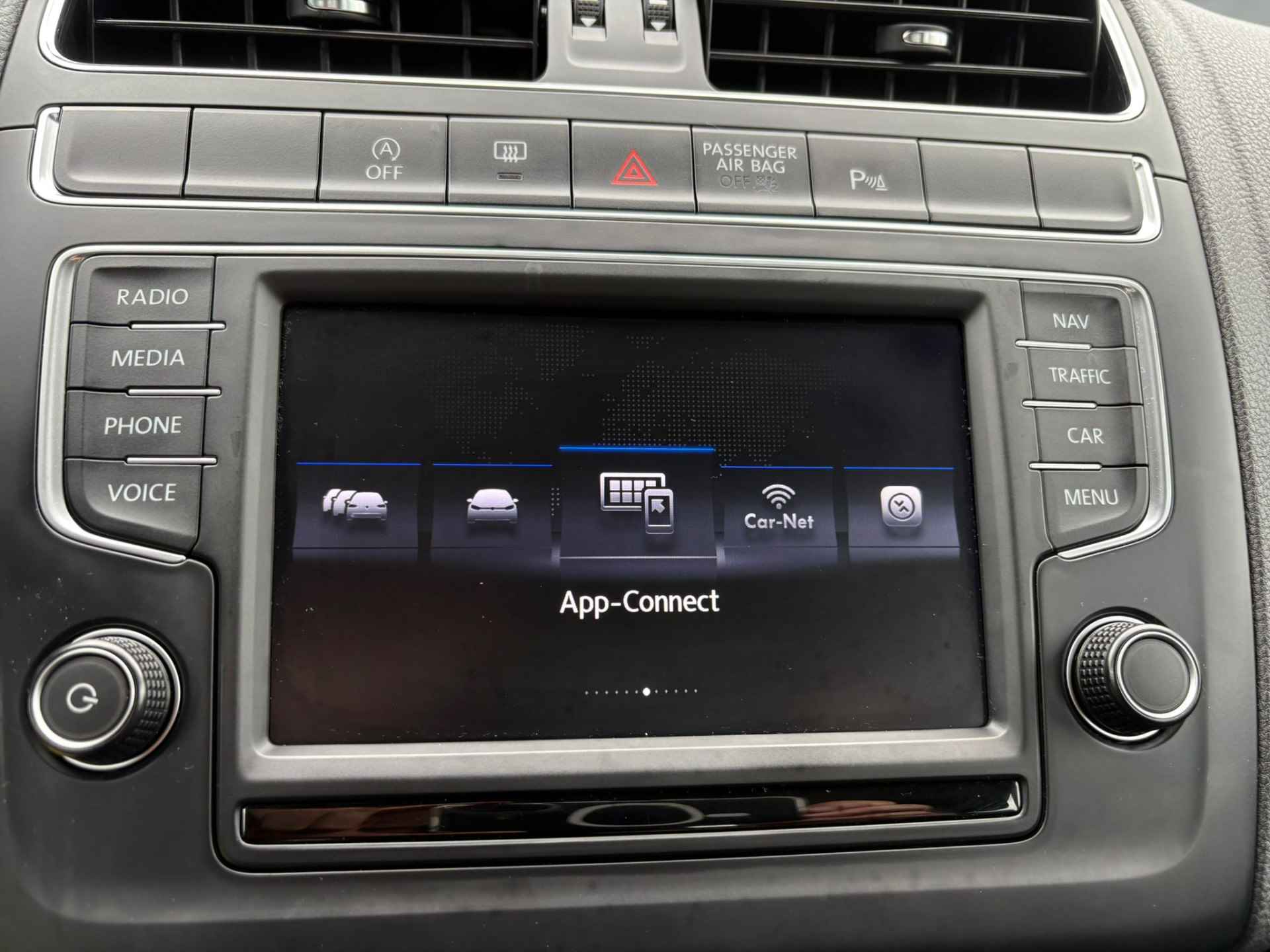 Volkswagen Polo 1.2 90PK TSI Comfortline | Cruise Control | Airco | Navigatie | PDC V+A - 22/25