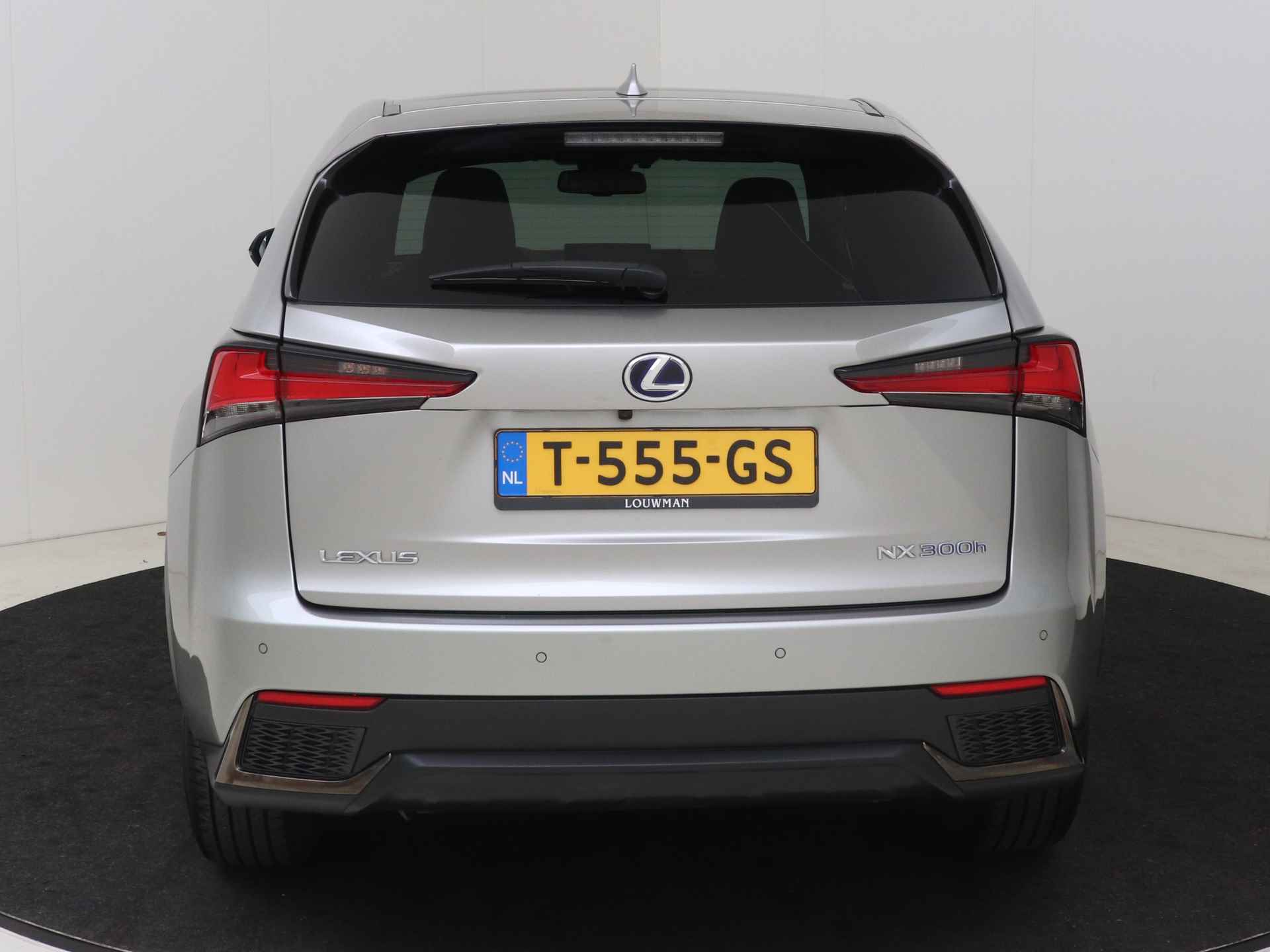 Lexus NX 300h AWD F Sport Line Limited | Panoramadak | Safety System | Premium Navigatie | LM velgen | Cruise Control Adaptief | - 30/51