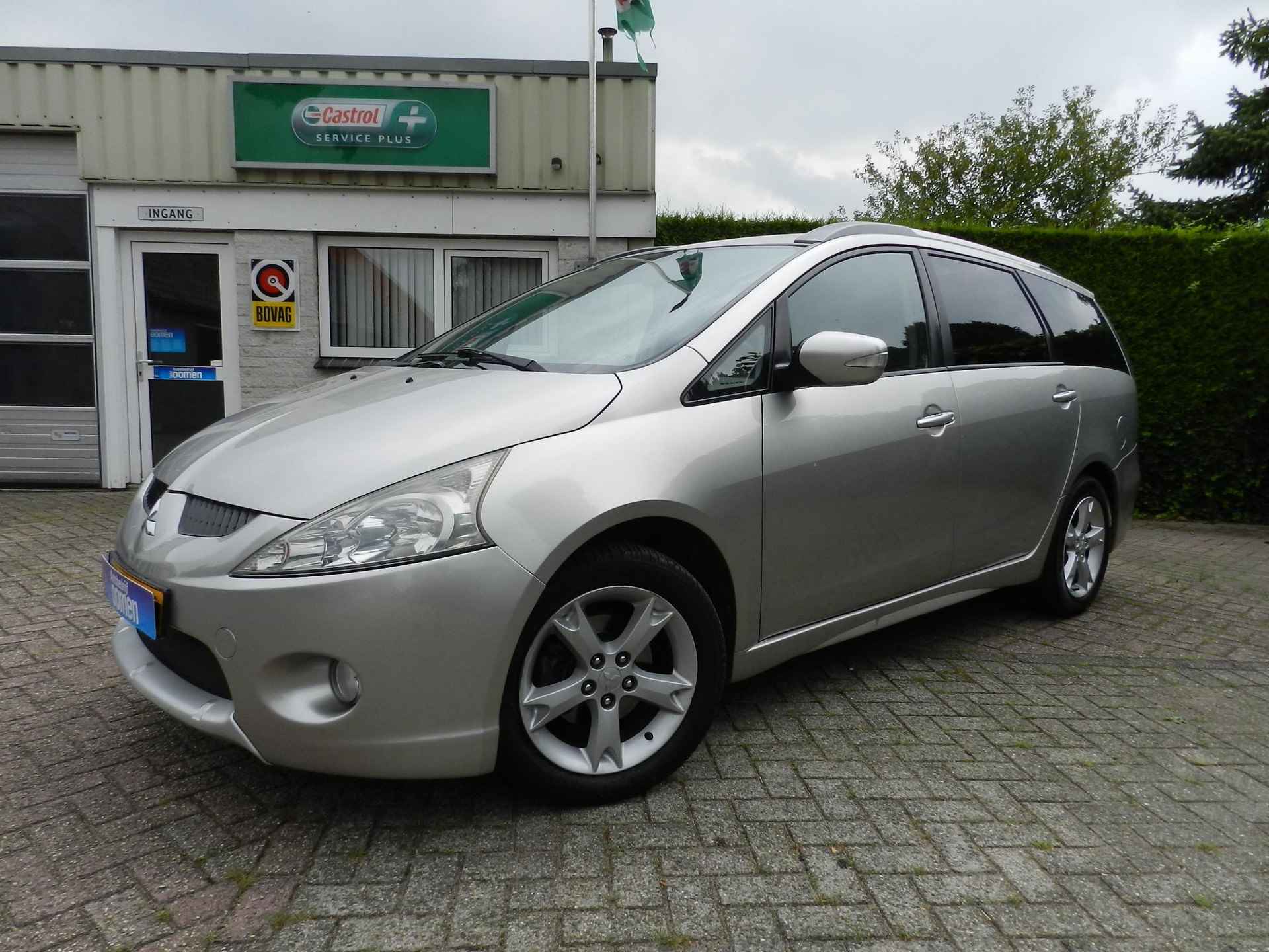 Mitsubishi Grandis 2.4-16V InSport - 7 Pers - Automaat - Cruise Control - Trekhaak - Airco - Origineel NL - NAP - 100% onderhouden - 1/23