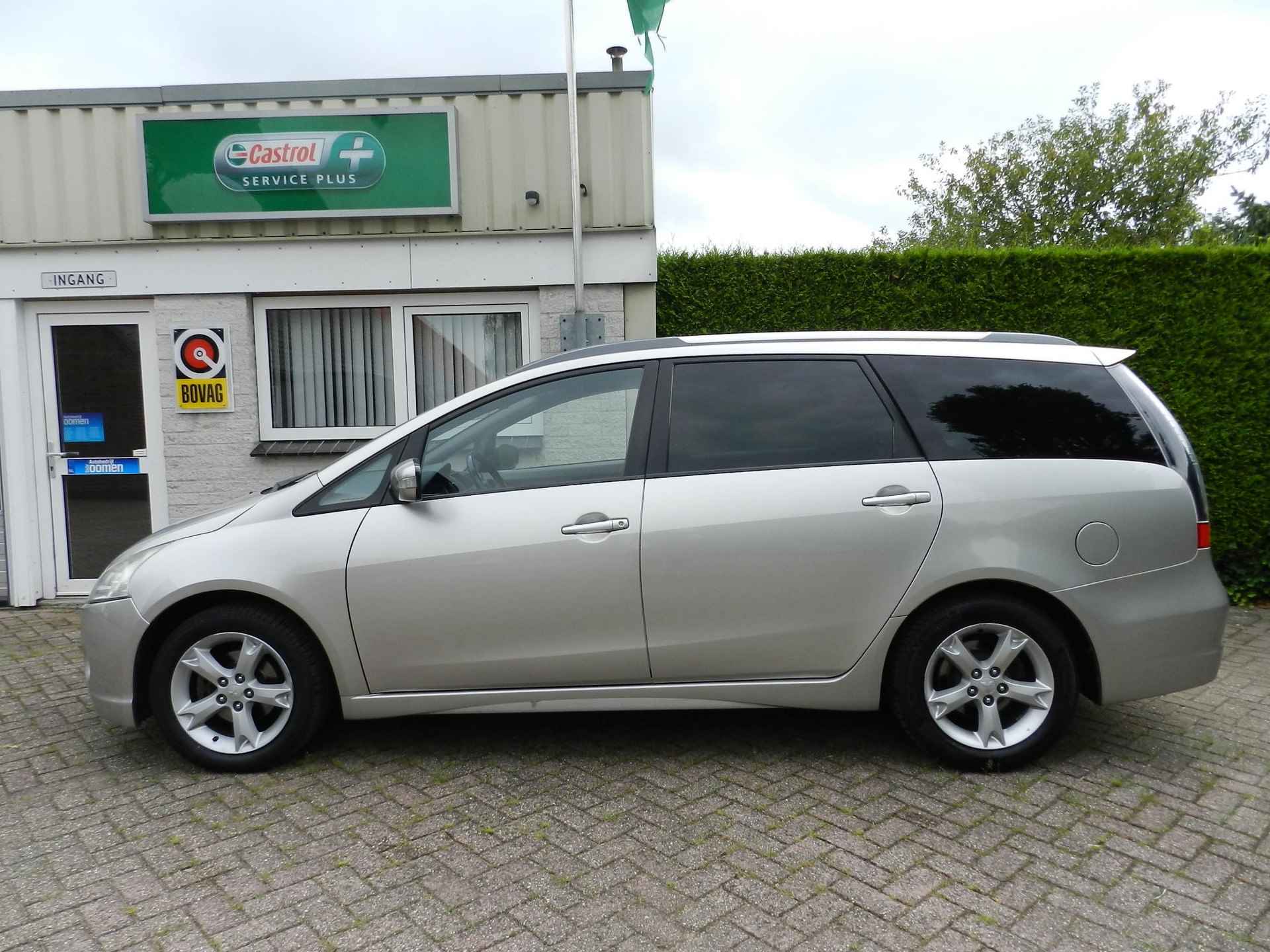 Mitsubishi Grandis 2.4-16V InSport - 7 Pers - Automaat - Cruise Control - Trekhaak - Airco - Origineel NL - NAP - 100% onderhouden - 2/23