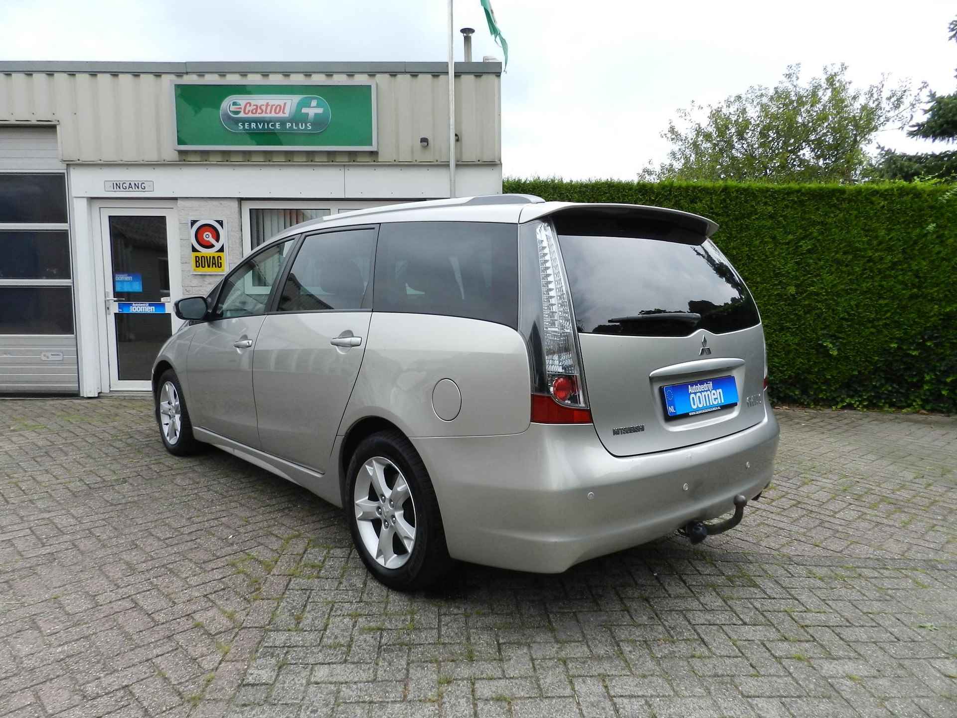 Mitsubishi Grandis 2.4-16V InSport - 7 Pers - Automaat - Cruise Control - Trekhaak - Airco - Origineel NL - NAP - 100% onderhouden - 3/23