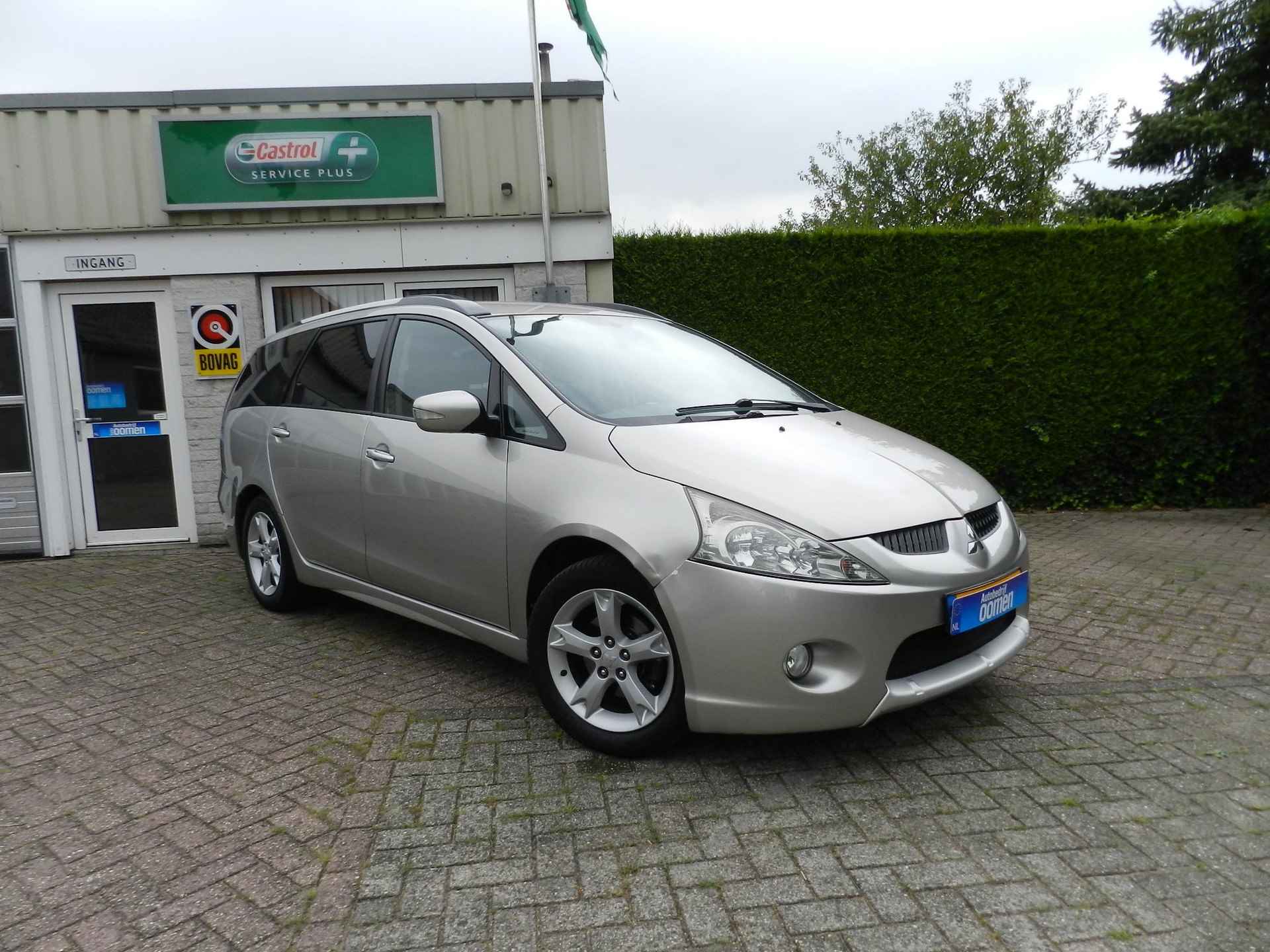 Mitsubishi Grandis 2.4-16V InSport - 7 Pers - Automaat - Cruise Control - Trekhaak - Airco - Origineel NL - NAP - 100% onderhouden - 8/23