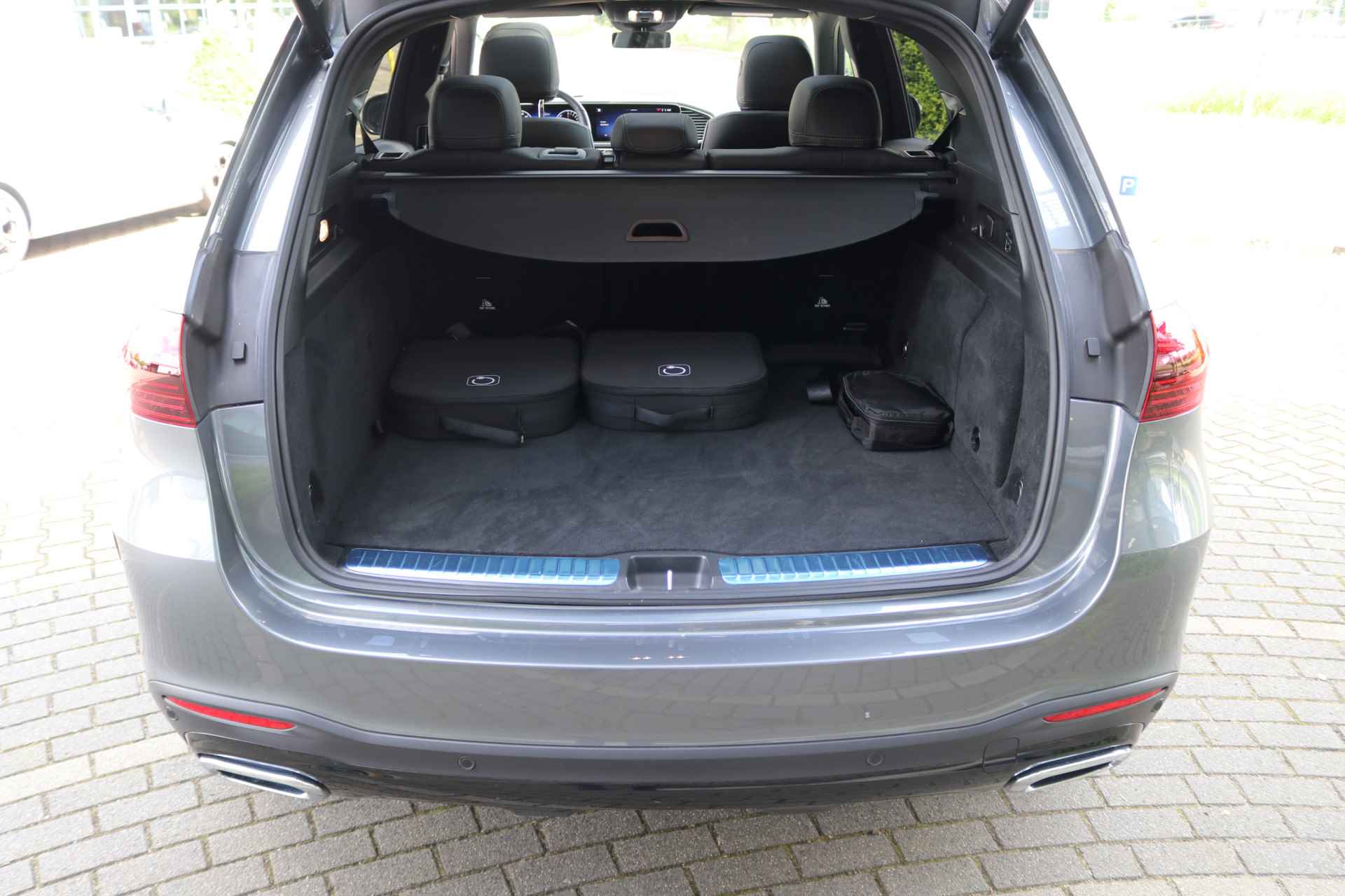 Mercedes-Benz GLE 400 e 4MATIC AMG Line Premium Plus Trekhaak, Panoramaschuifdak, Multicontourstoelen, Airmatic - 12/49