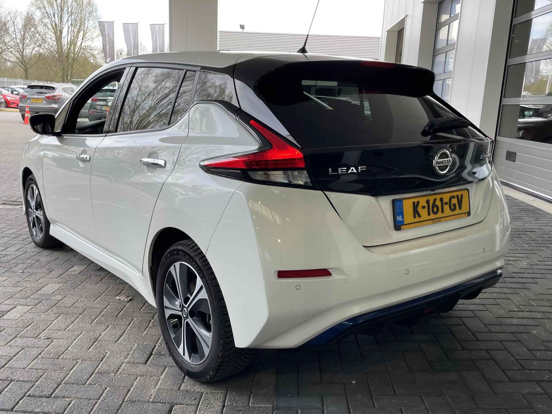 Nissan LEAF 62 kWh e+ Tekna Automaat / Navigatie / Cruise / Clima / 360 gr Camera / Blind spot detectie / LM Velgen / Apple Carplay of Android Auto - 10/30