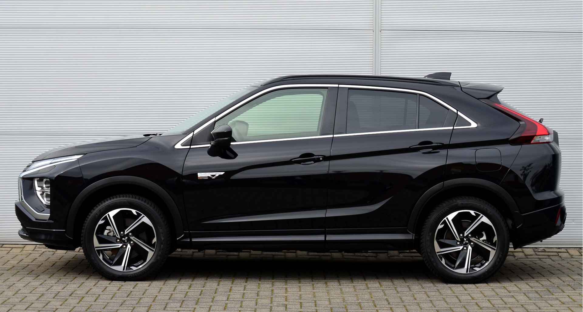 Mitsubishi Eclipse Cross PHEV 2.4 EXECUTIVE 4WD | PLUG IN HYBRID | ALL SEASON BANDEN | ADAPTIEF CRUISE | FABRIEKGARANTIE TOT 21-12-2031* | ALL-IN RIJKLAARPRIJS - 7/50