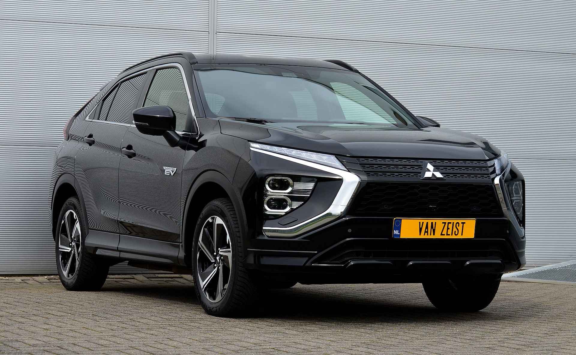 Mitsubishi Eclipse Cross PHEV 2.4 EXECUTIVE 4WD | PLUG IN HYBRID | ALL SEASON BANDEN | ADAPTIEF CRUISE | FABRIEKGARANTIE TOT 21-12-2031* | ALL-IN RIJKLAARPRIJS - 13/50