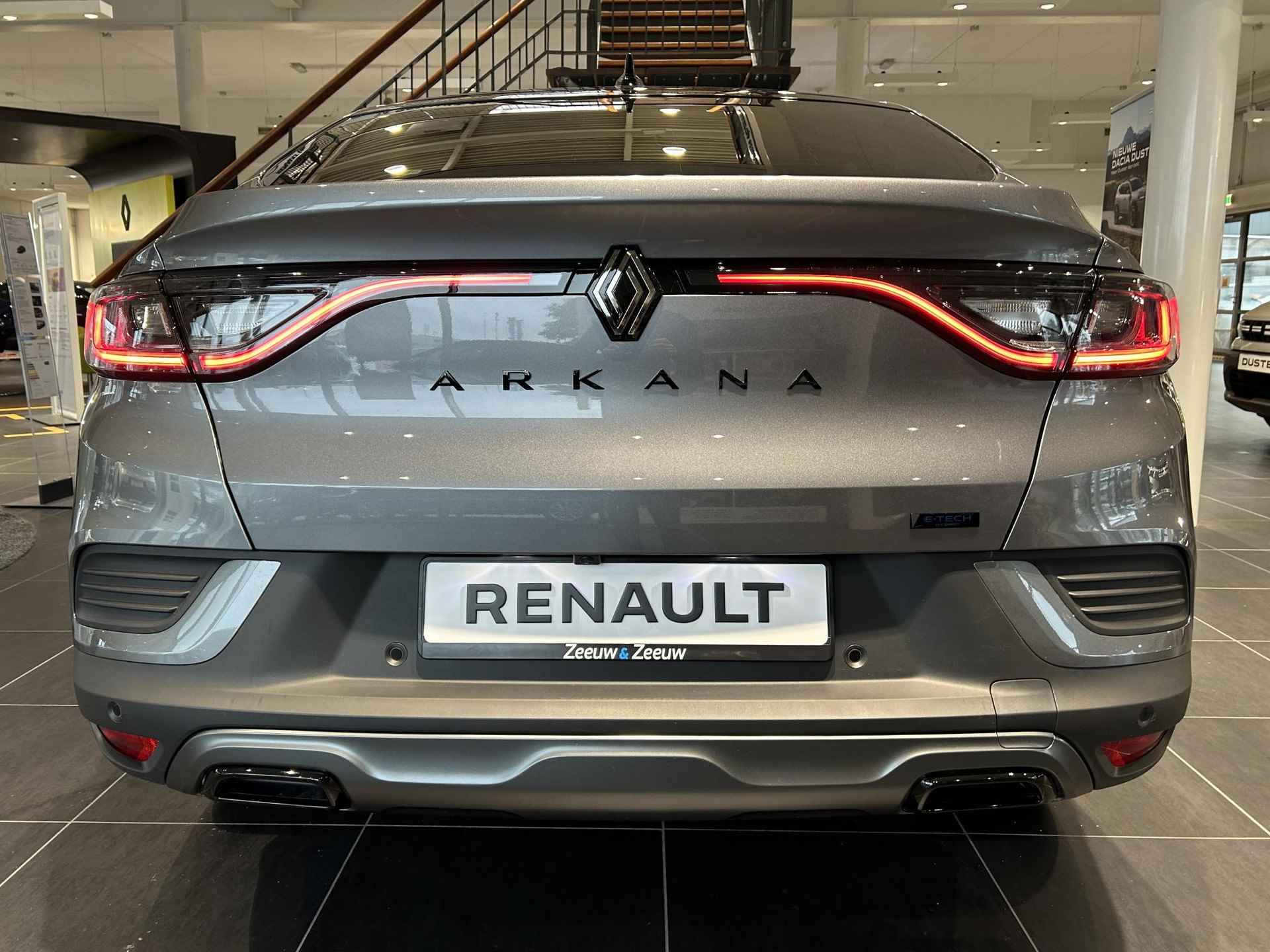 Renault Arkana 1.6 E-Tech hybrid 145 esprit Alpine | Nu leverbaar met €2800,- Zeeuw & Zeeuw korting | Speciaal aanbod: Pack Bose & City Premium nu gecombineerd voor €500,- | - 3/36