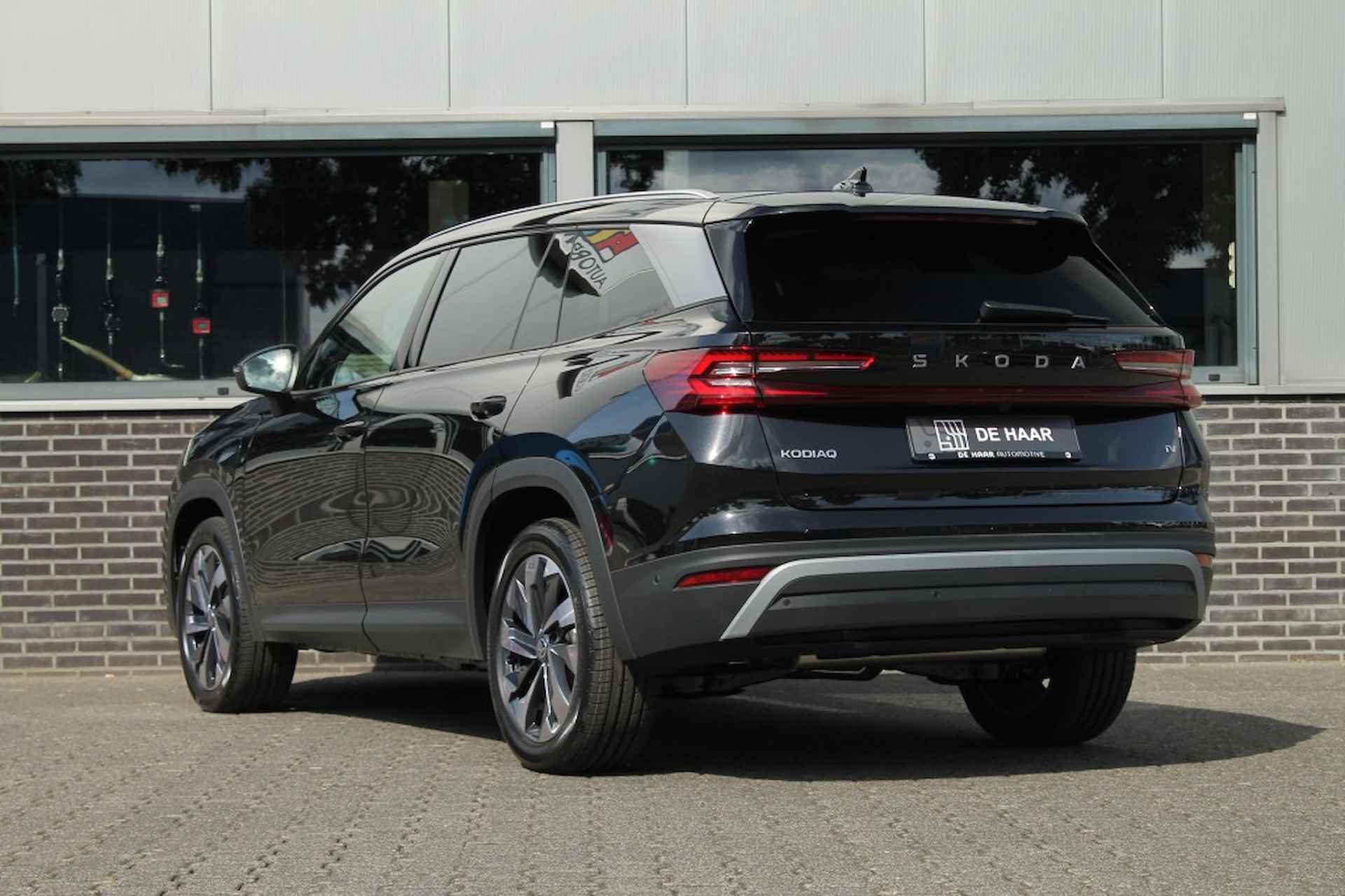 SKODA Kodiaq Selection 1.5 TSI IV PHEV - Pano - Head-Up - Trekhaak - 8/24