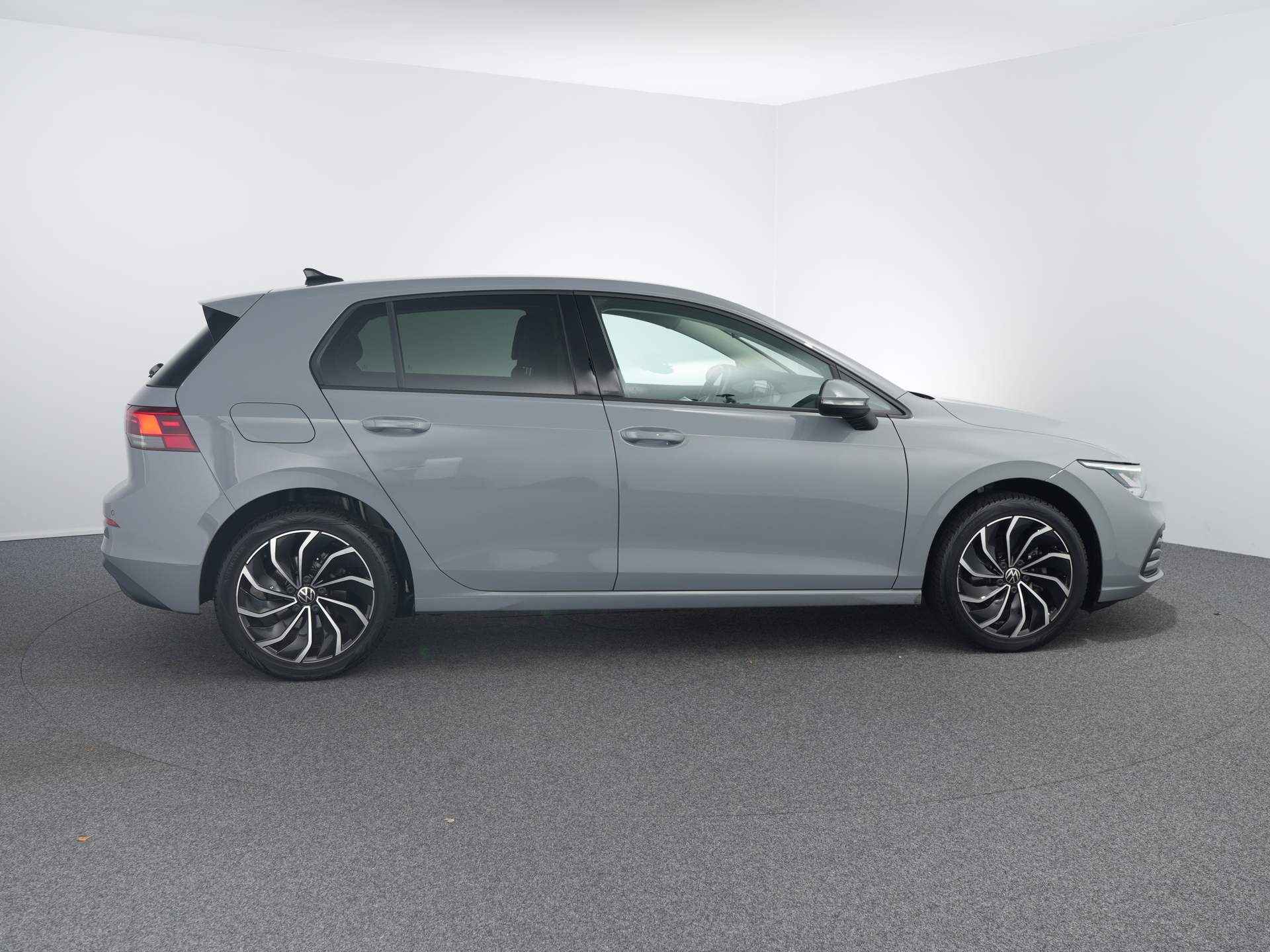 Volkswagen Golf 1.0 TSI Life | Navigatie | 17 Inch Lm | - 14/27