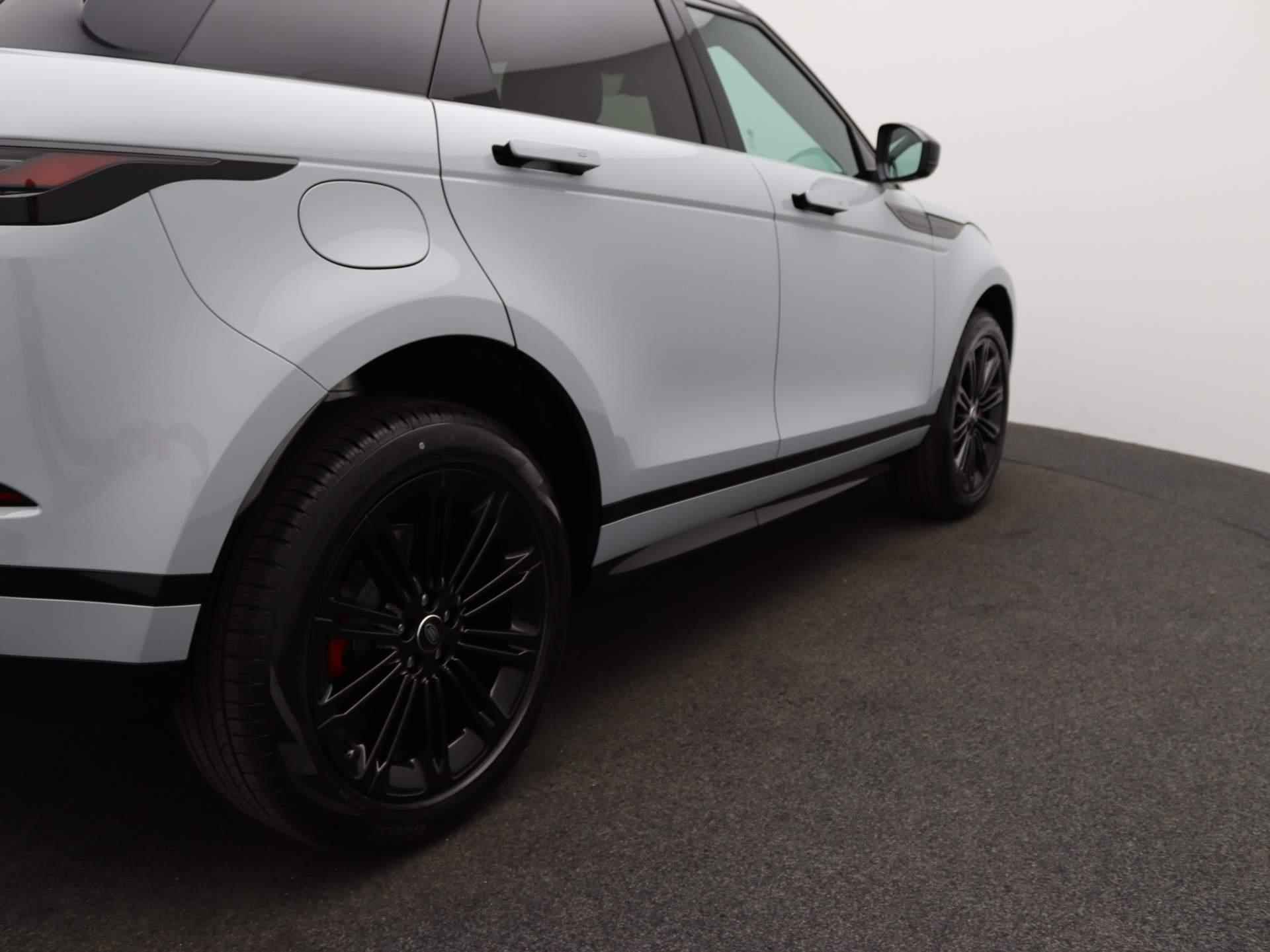 Land Rover Range Rover Evoque P300e PHEV AWD Dynamic SE | Panorama Dak | 20 Inch | Sfeerverlichting | Adaptieve Cruise | Black Pack | - 41/51