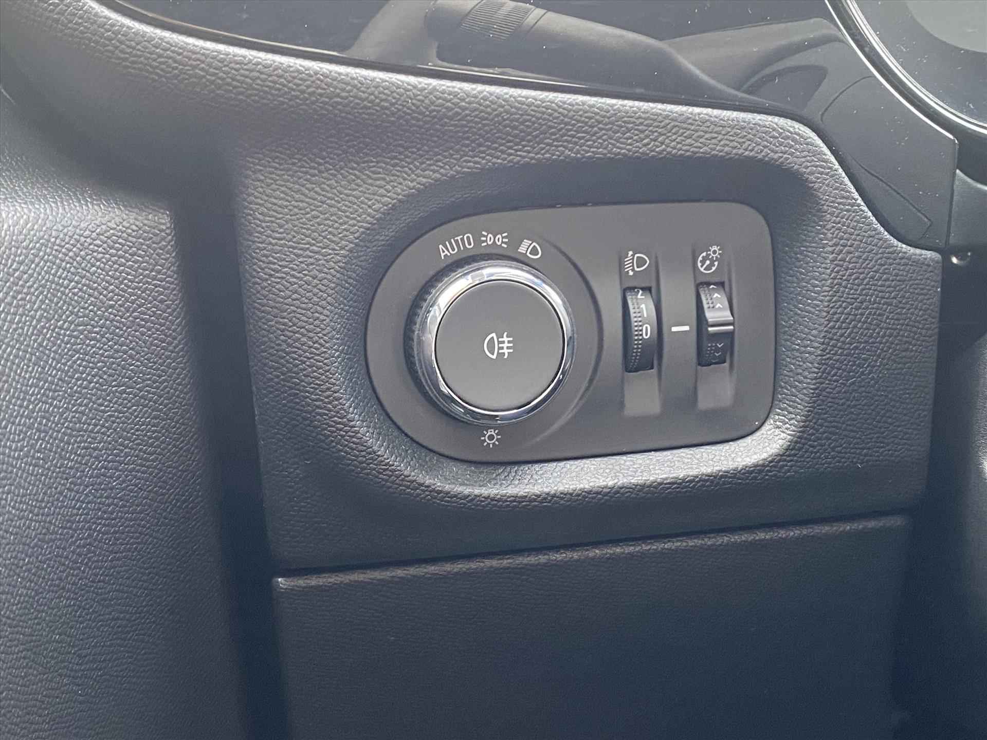 OPEL Corsa 1.2 Turbo Start/Stop 100pk GS | Navigatie | Cruise Control | Airco | Lichtmetalen Velgen | Apple/Android Carplay | - 28/33