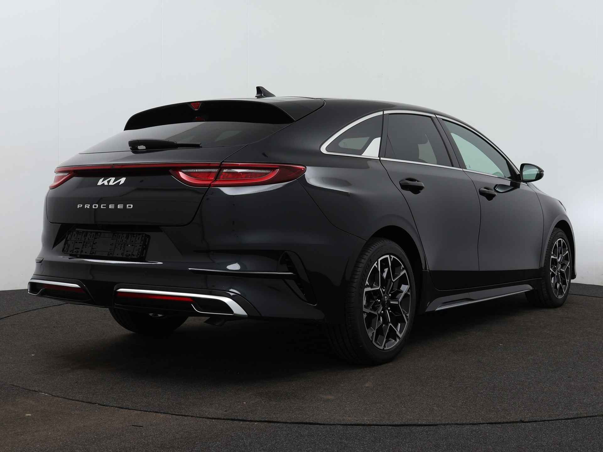 Kia ProCeed 1.5 T-GDi GT-Line - 3/47