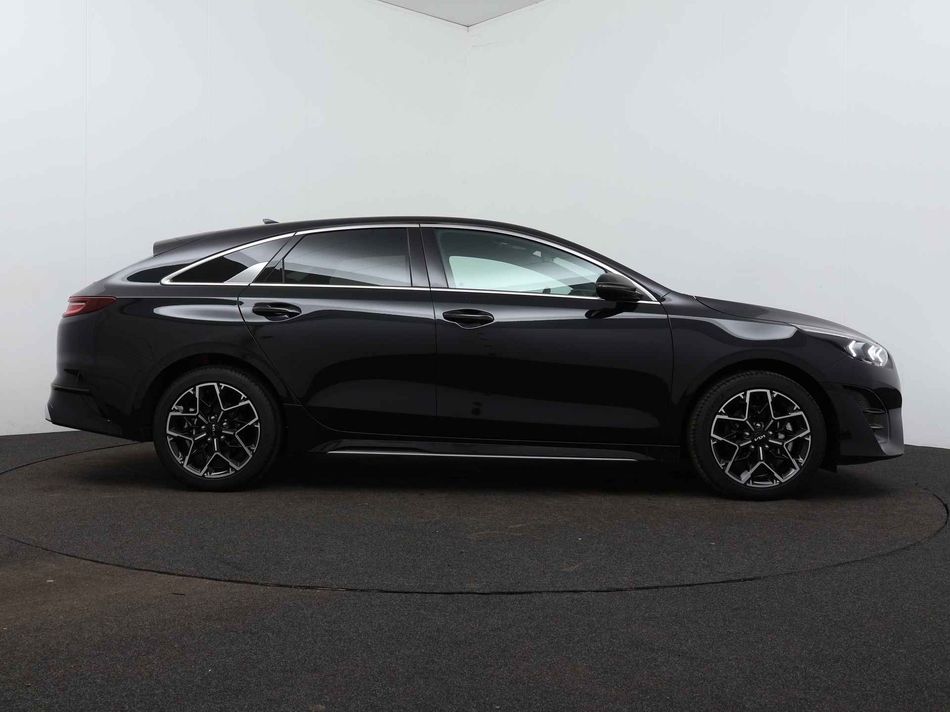 Kia ProCeed 1.5 T-GDi GT-Line - 12/47