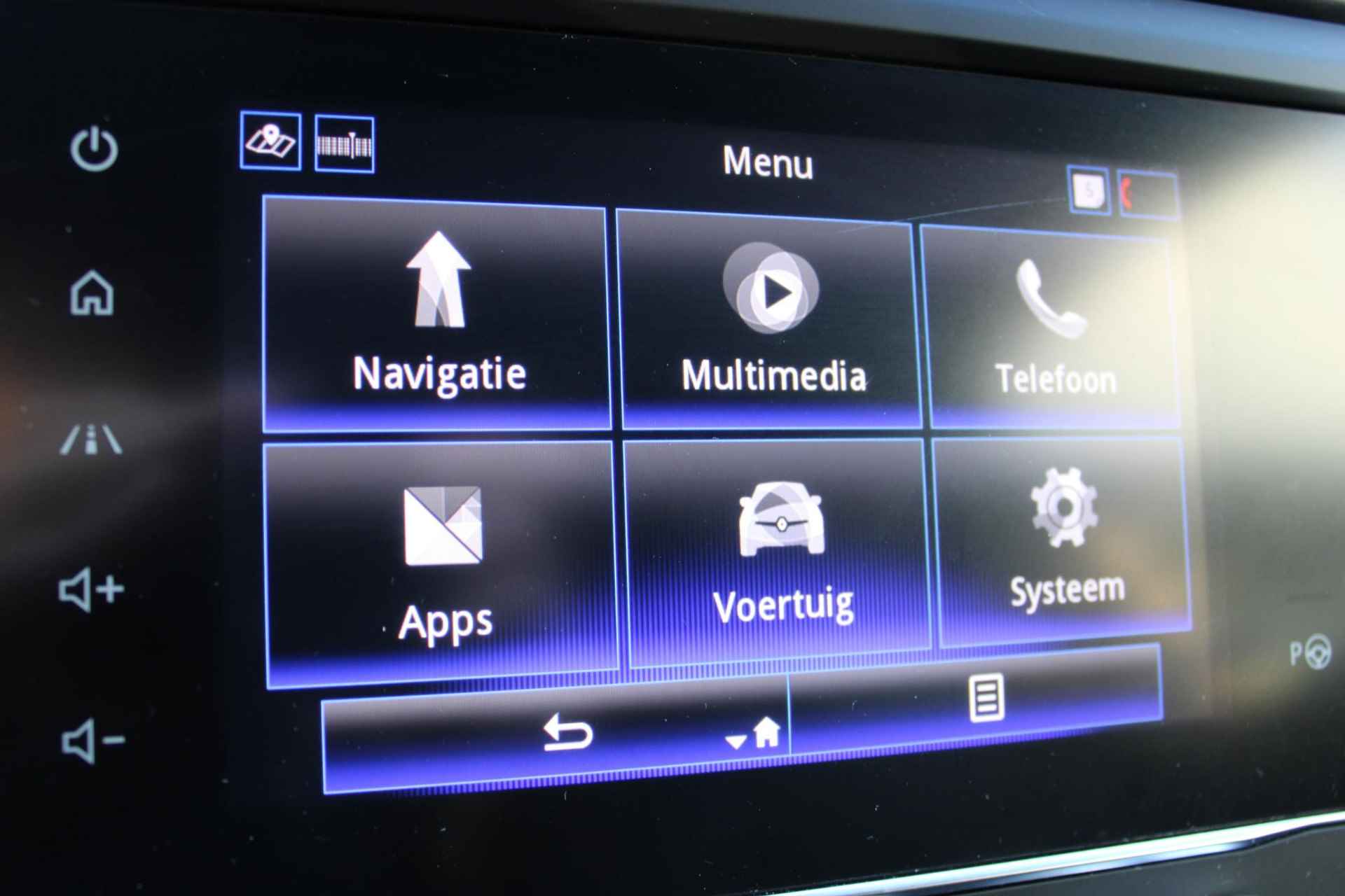 Renault Kadjar 1.3 TCe Black Edition Navigatiesysteem | Achteruitrijcamera | Parkeersensoren | Stoelverwarming - 37/41