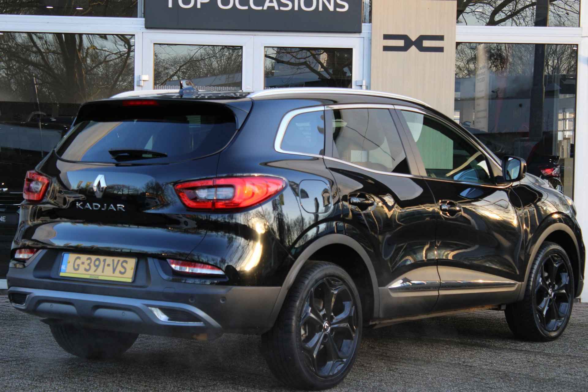 Renault Kadjar 1.3 TCe Black Edition Navigatiesysteem | Achteruitrijcamera | Parkeersensoren | Stoelverwarming - 4/41