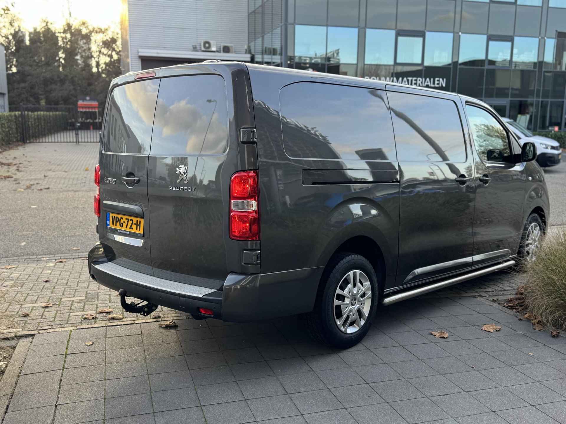 Peugeot Expert 2.0 BlueHDI 145 Long Asphalt BPM vrij l Euro6 en zeer compleet en netjes - 6/26