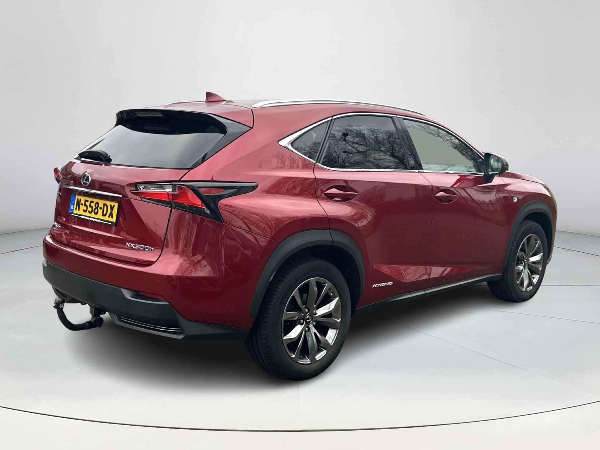 Lexus NX 300h AWD F Sport Line | Lederen bekleding | Trekhaak | Volledige historie - 6/22