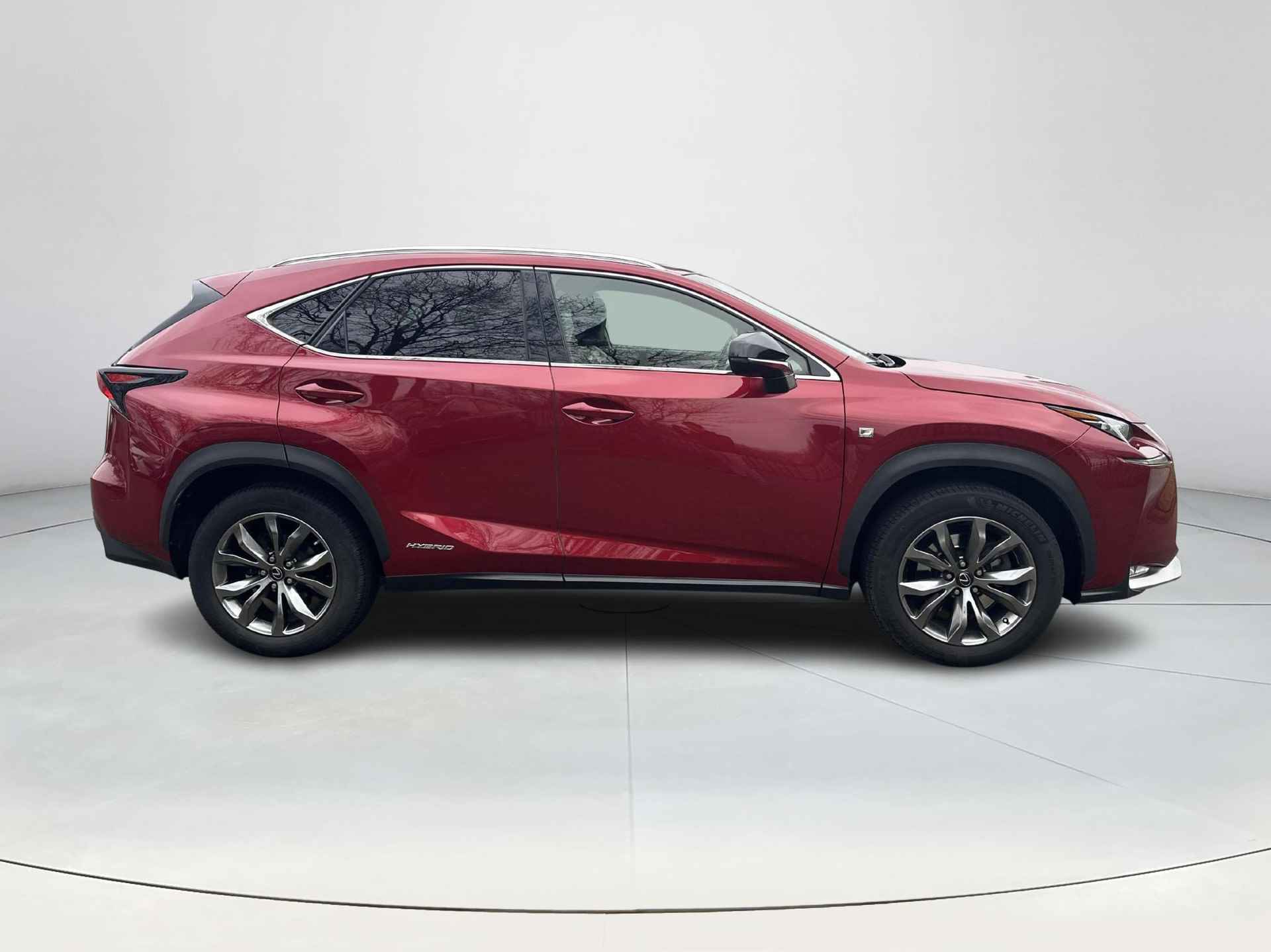 Lexus NX 300h AWD F Sport Line | Lederen bekleding | Trekhaak | Volledige historie - 7/22