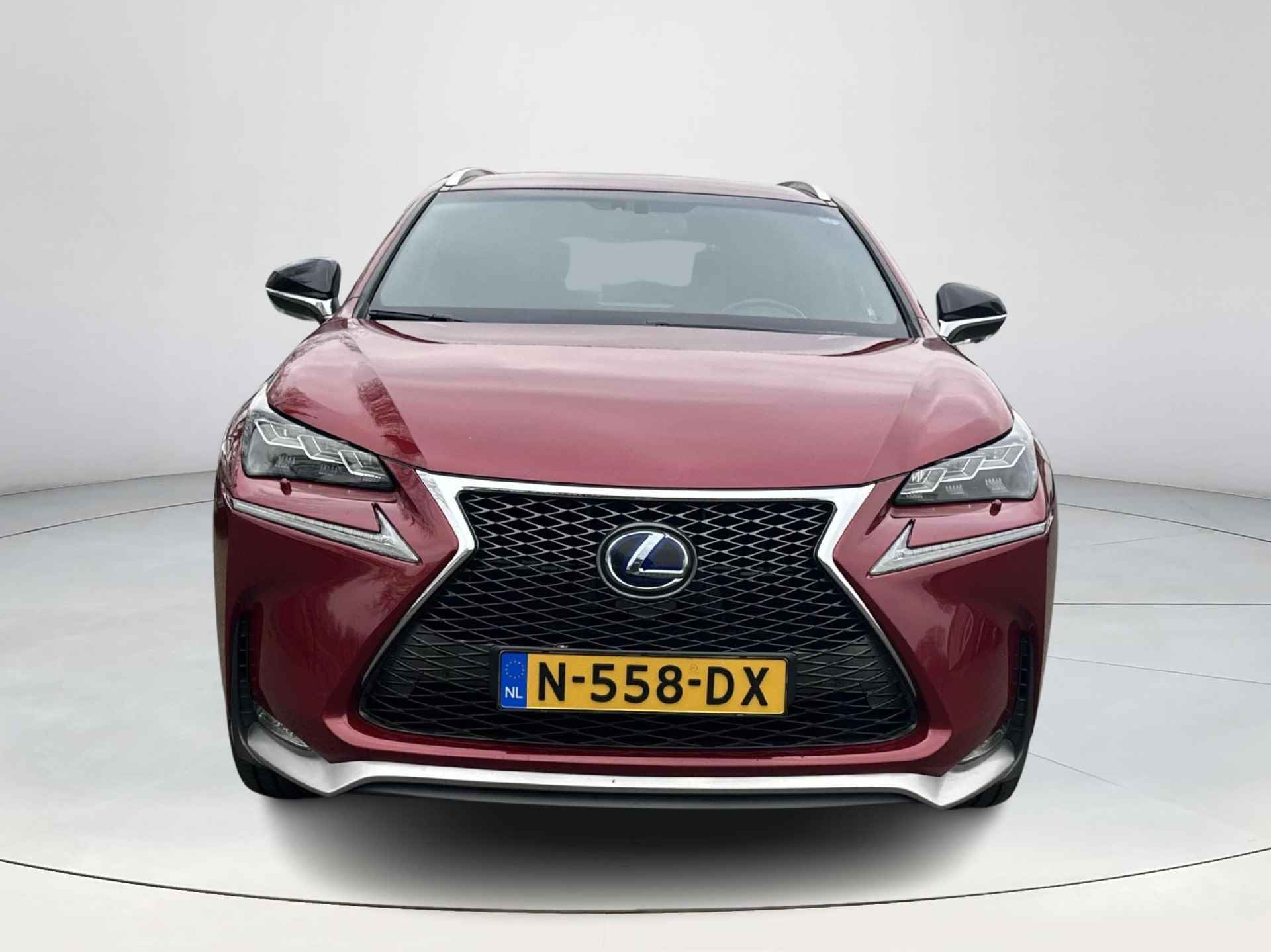 Lexus NX 300h AWD F Sport Line | Lederen bekleding | Trekhaak | Volledige historie - 9/22