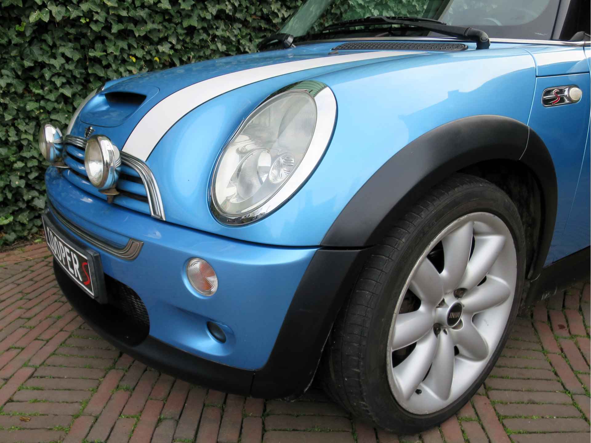 MINI Cooper S 1.6 Chili R53 Youngtimer met Xenon, Airco en 17" - 25/42