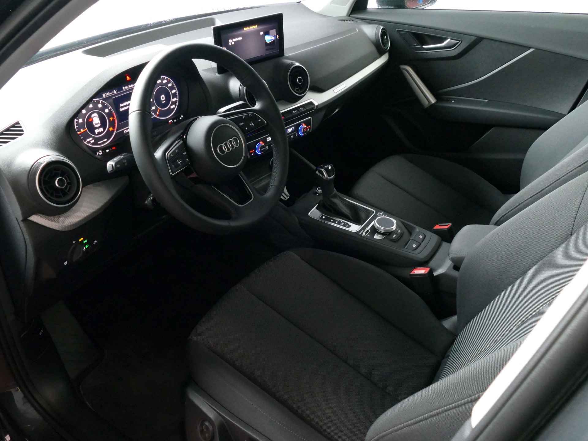 Audi Q2 35 TFSI 1.5 150PK VIR.COCKPIT CARPLAY NAVI S EDITION CAMERA MATRIX LED STOELVERW. PDC 02/2024 - 8/73