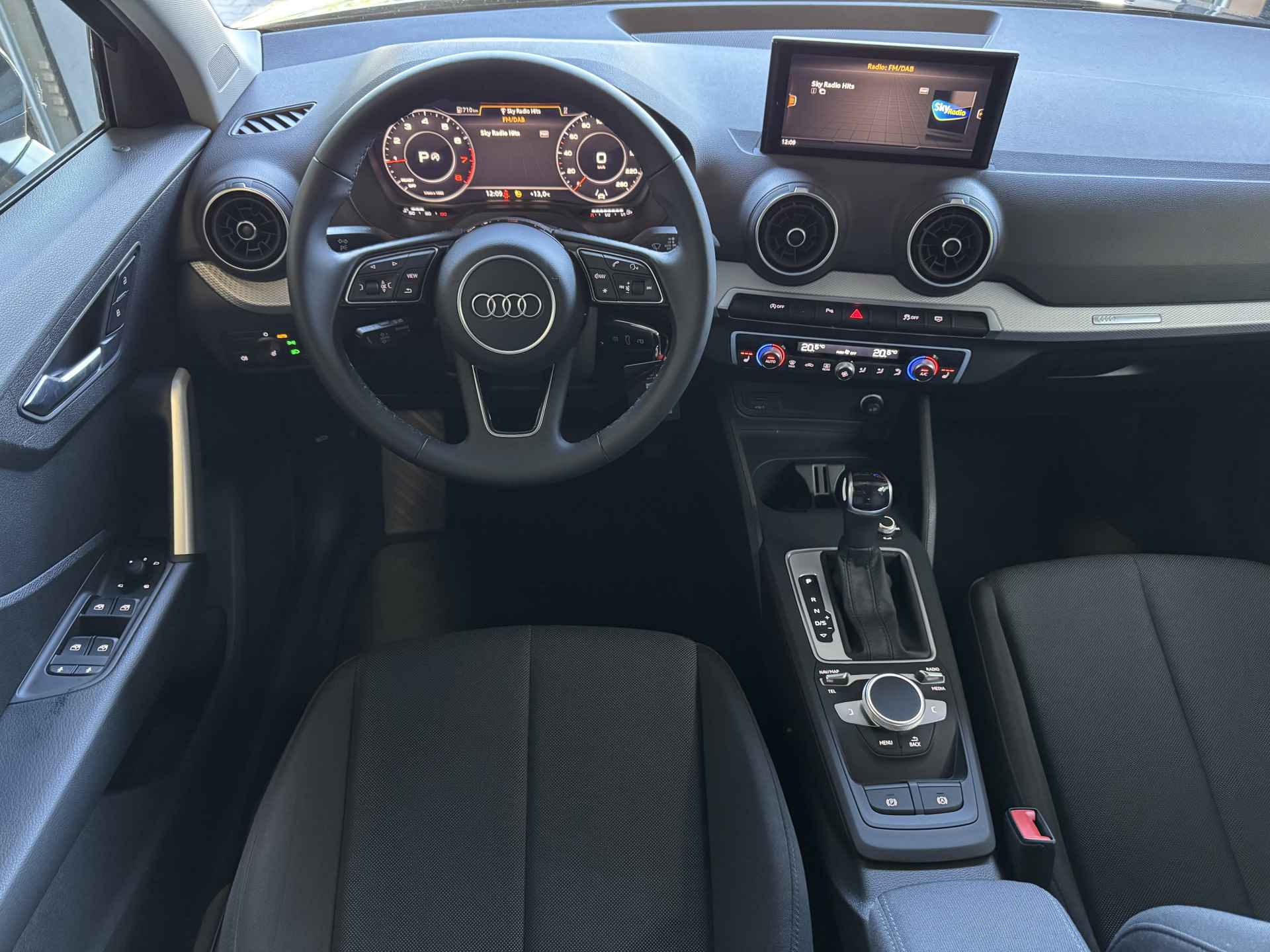 Audi Q2 35 TFSI 1.5 150PK VIR.COCKPIT CARPLAY NAVI S EDITION CAMERA MATRIX LED STOELVERW. PDC 02/2024 - 40/73