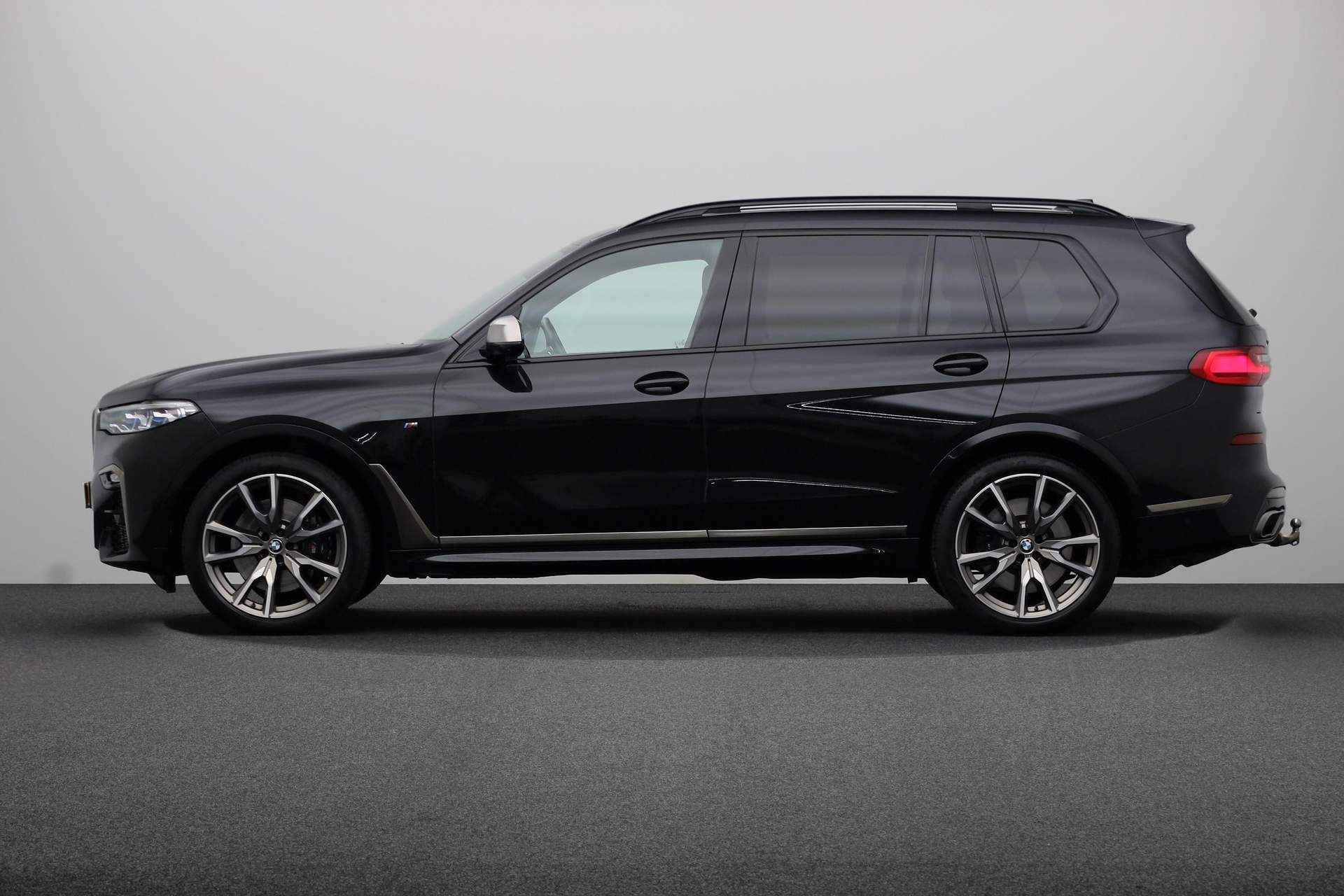 BMW X7 M50i High Executive | Bowers & Wilkins Diamond Surround Sound System | Executive Drive Pro | Comforttoegang | Integrale actieve besturing | Deuren Soft-Close-Automatic | Glazen panoramadak Sky Lounge | Stoelvent - 14/36