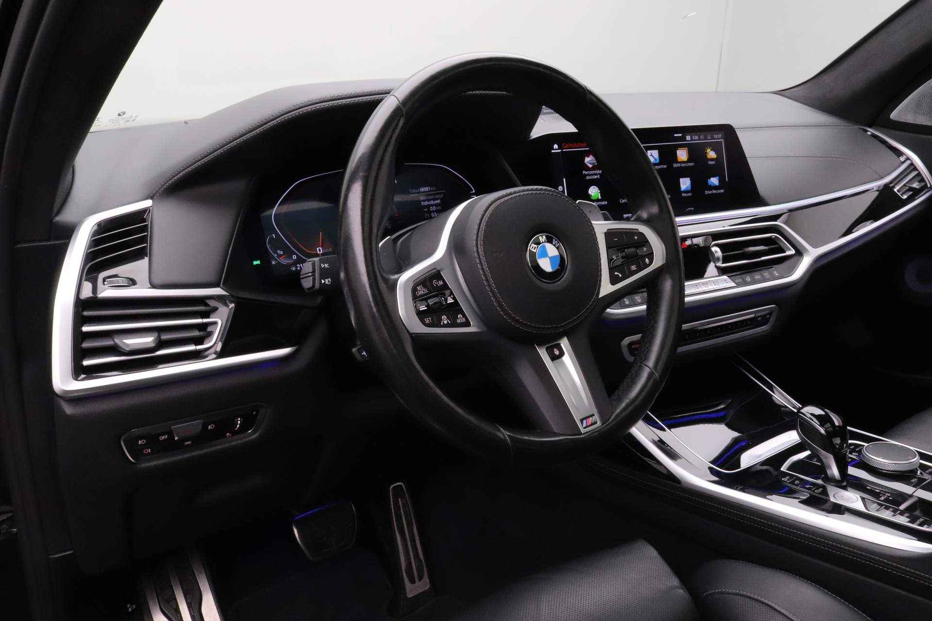 BMW X7 M50i High Executive | Bowers & Wilkins Diamond Surround Sound System | Executive Drive Pro | Comforttoegang | Integrale actieve besturing | Deuren Soft-Close-Automatic | Glazen panoramadak Sky Lounge | Stoelvent - 20/36